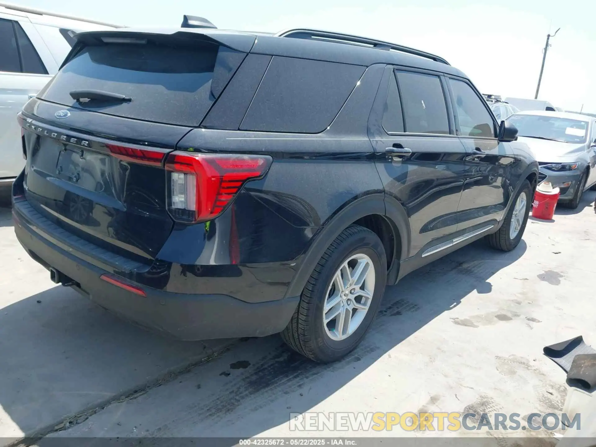 4 Photograph of a damaged car 1FMUK7DH7SGA99586 FORD EXPLORER 2025