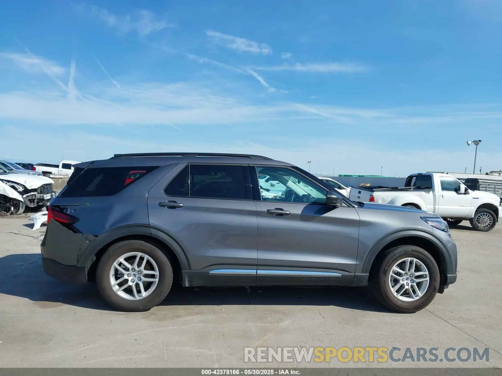 13 Photograph of a damaged car 1FMUK7DH9SGB16257 FORD EXPLORER 2025