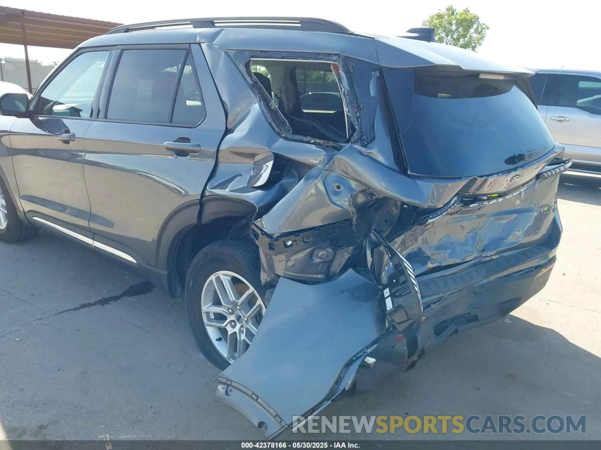 19 Photograph of a damaged car 1FMUK7DH9SGB16257 FORD EXPLORER 2025