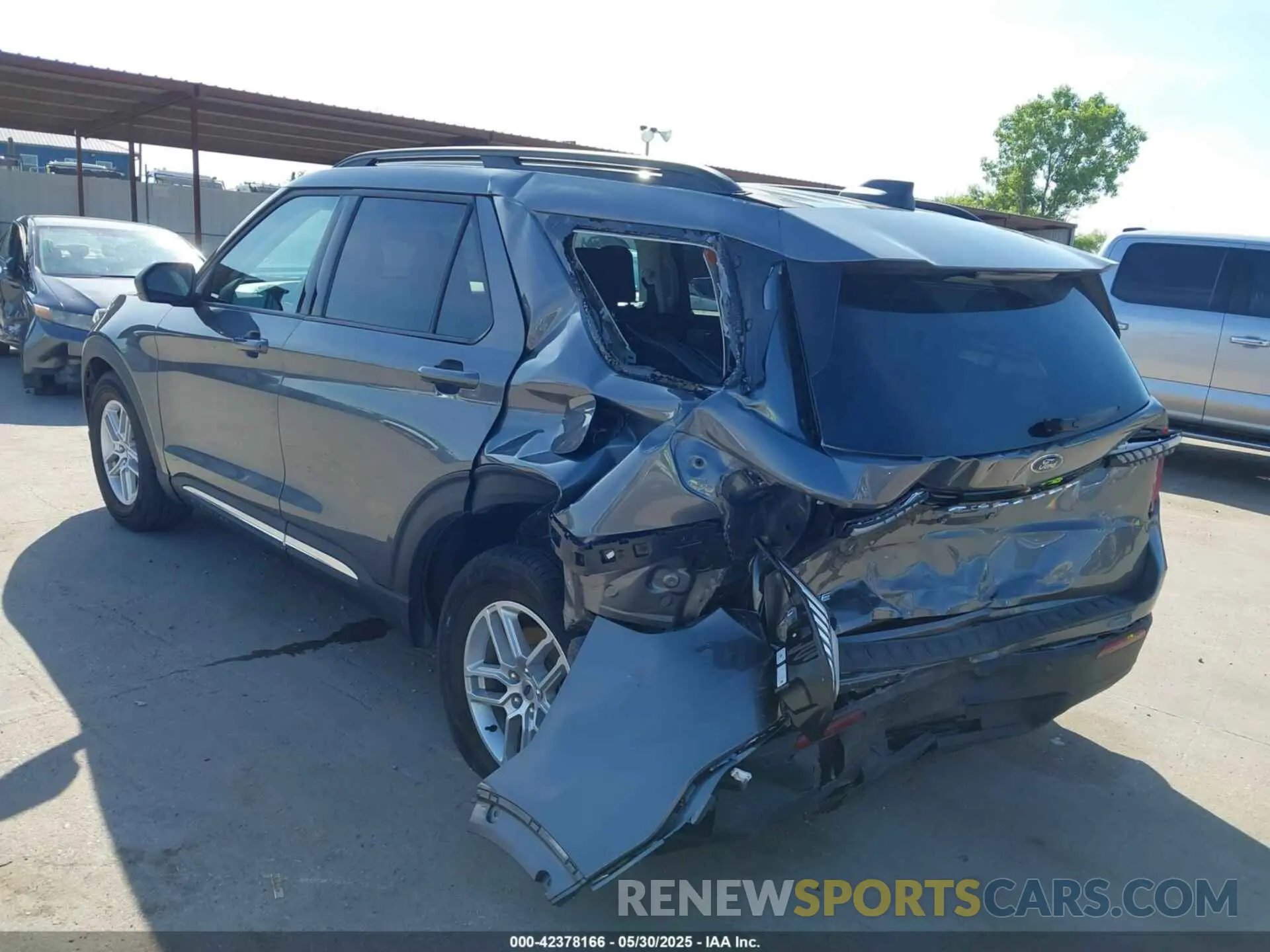 3 Photograph of a damaged car 1FMUK7DH9SGB16257 FORD EXPLORER 2025
