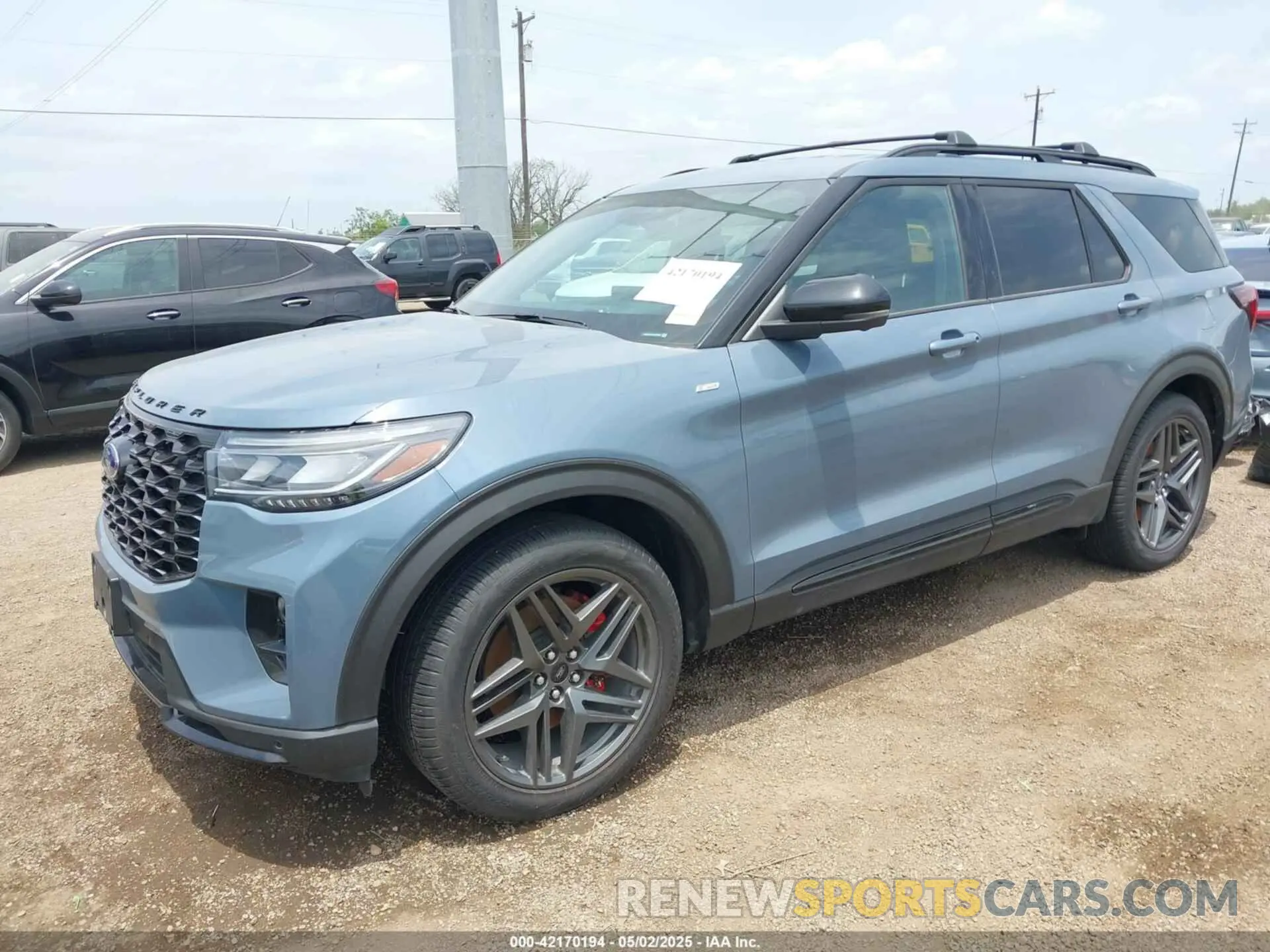 2 Photograph of a damaged car 1FMUK7KH5SGA32567 FORD EXPLORER 2025