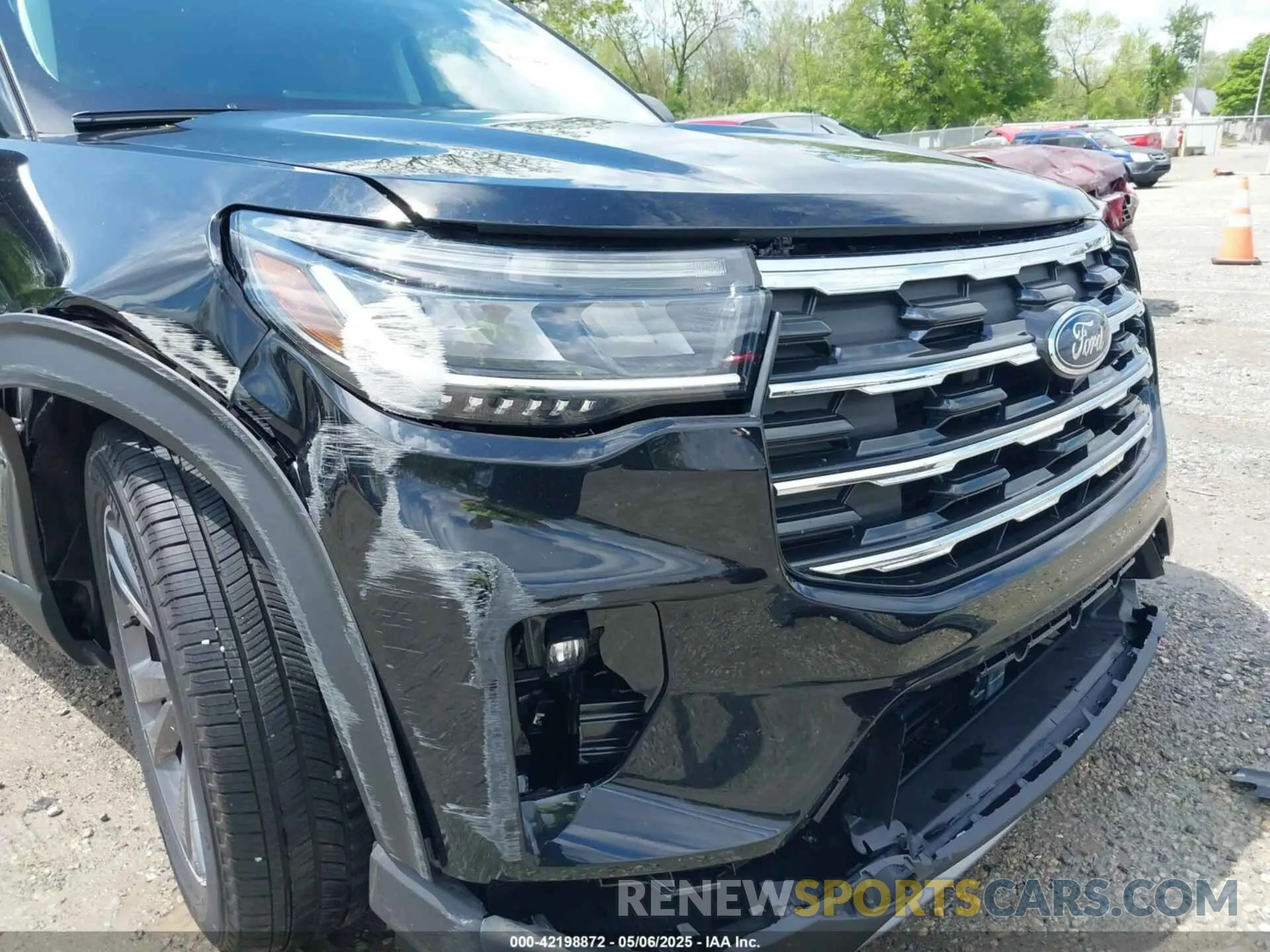 19 Photograph of a damaged car 1FMUK8DH8SGB17695 FORD EXPLORER 2025
