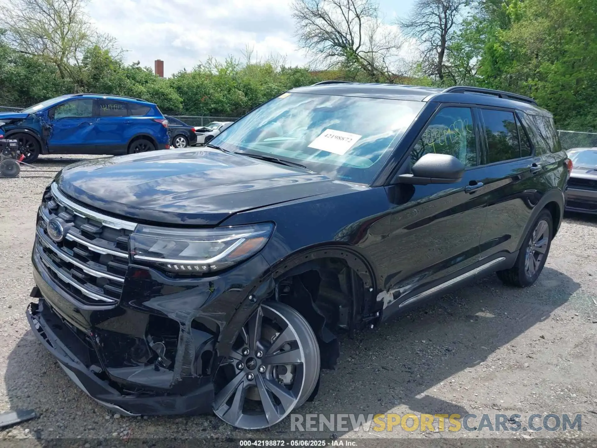 2 Photograph of a damaged car 1FMUK8DH8SGB17695 FORD EXPLORER 2025