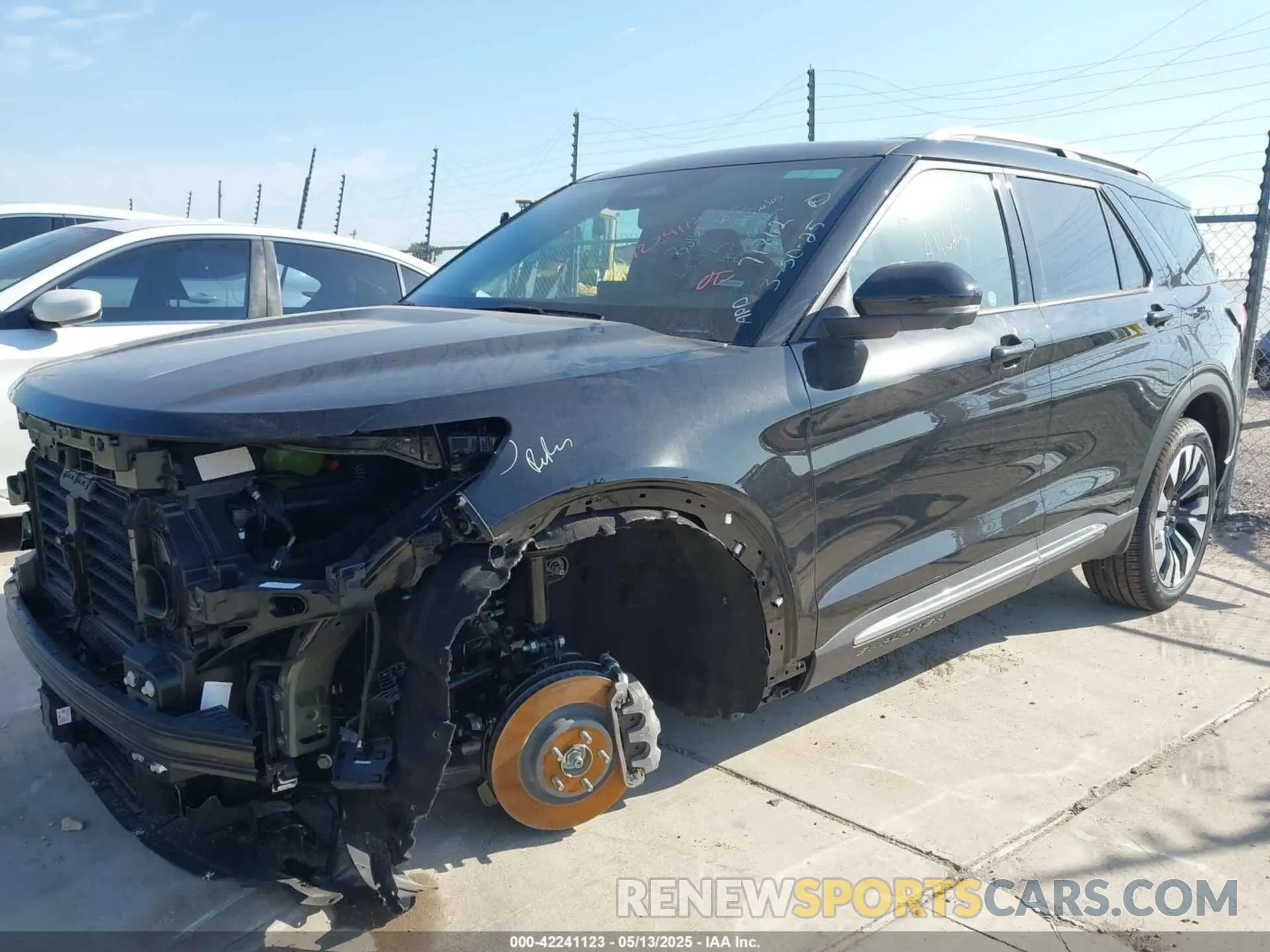 2 Photograph of a damaged car 1FMUK8HH0SGB61605 FORD EXPLORER 2025