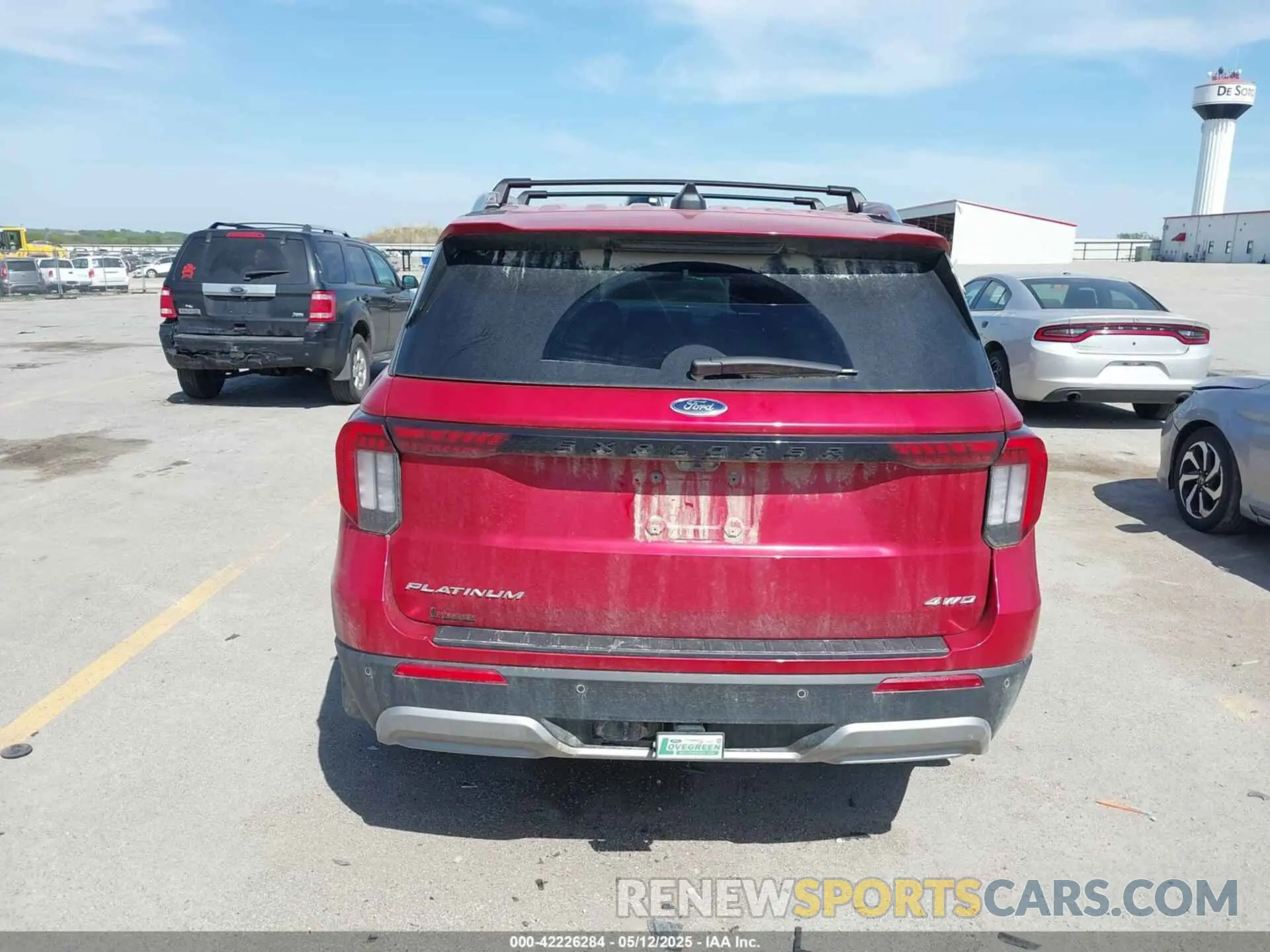 17 Photograph of a damaged car 1FMUK8HH9SGA53435 FORD EXPLORER 2025
