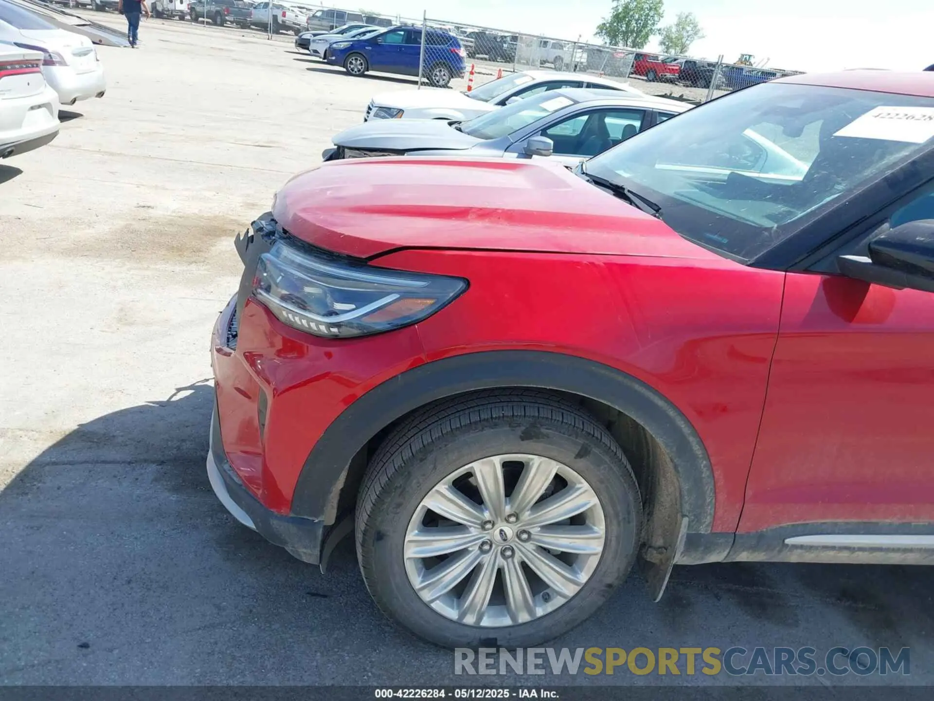 19 Photograph of a damaged car 1FMUK8HH9SGA53435 FORD EXPLORER 2025