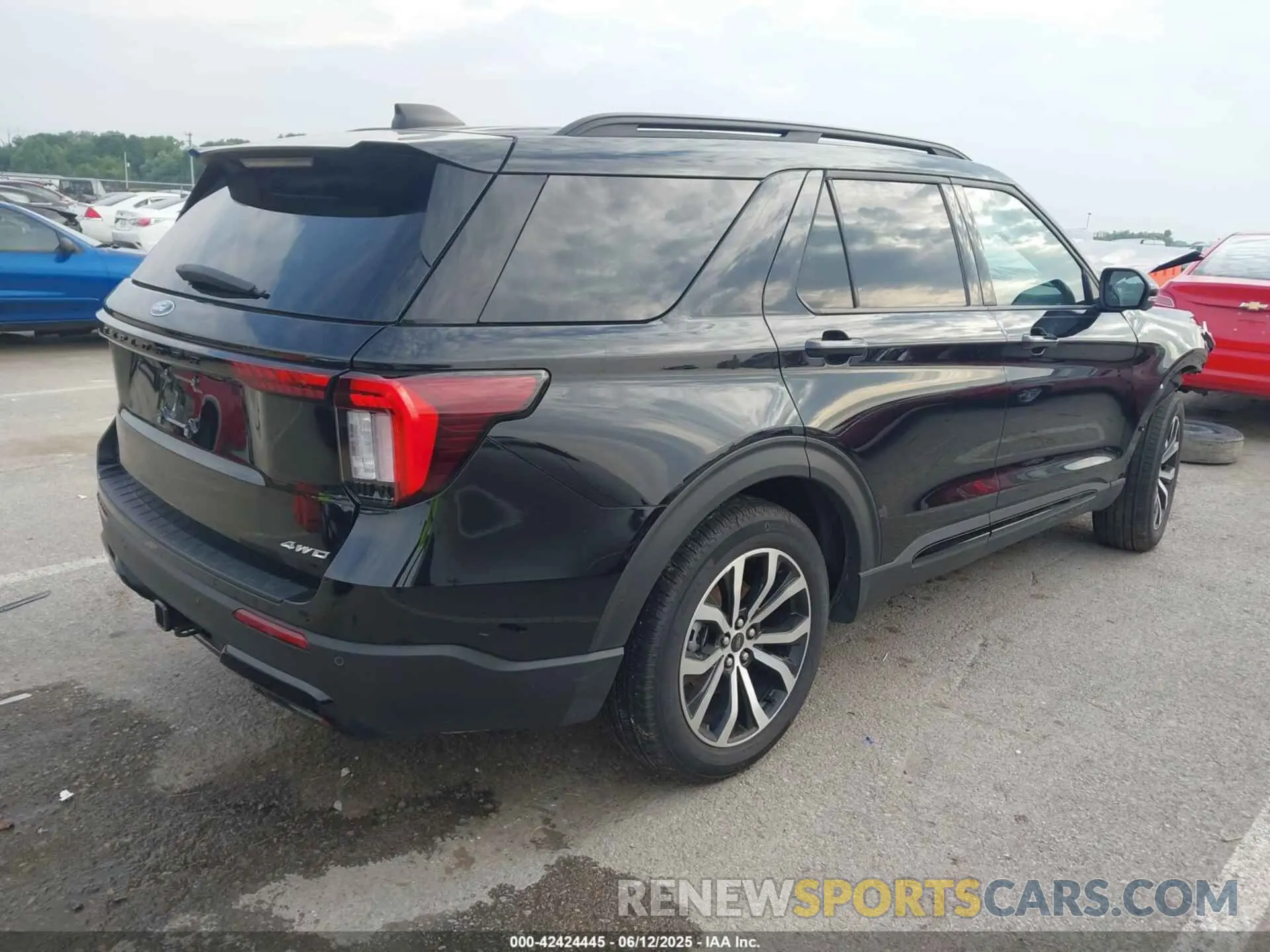 4 Photograph of a damaged car 1FMUK8KH2SGA63684 FORD EXPLORER 2025