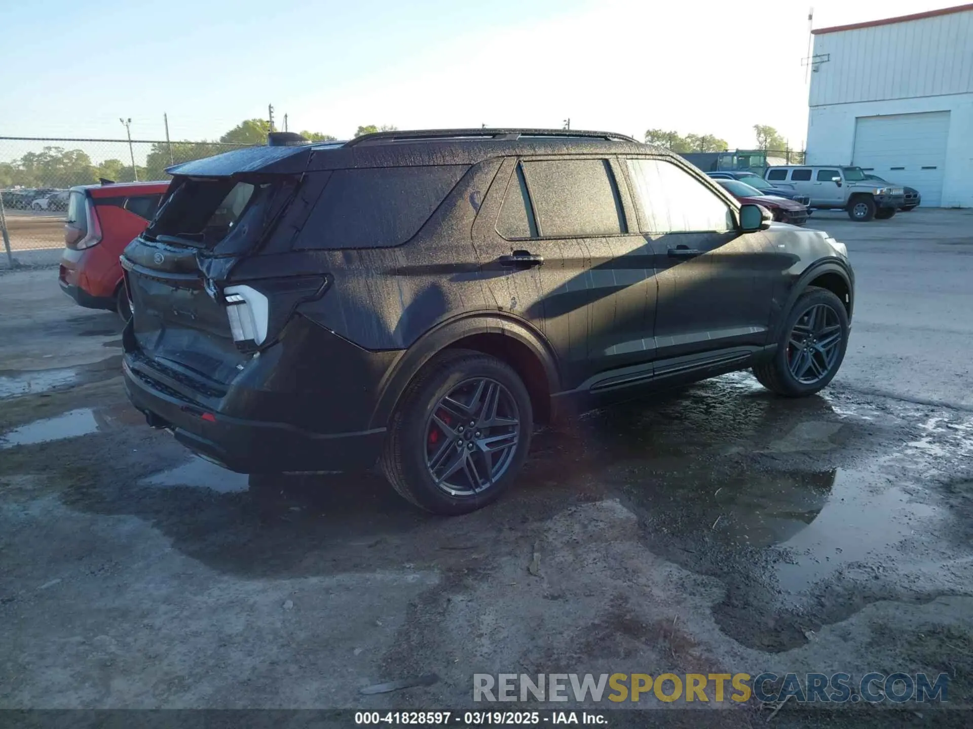 4 Photograph of a damaged car 1FMUK8KH3SGB38702 FORD EXPLORER 2025