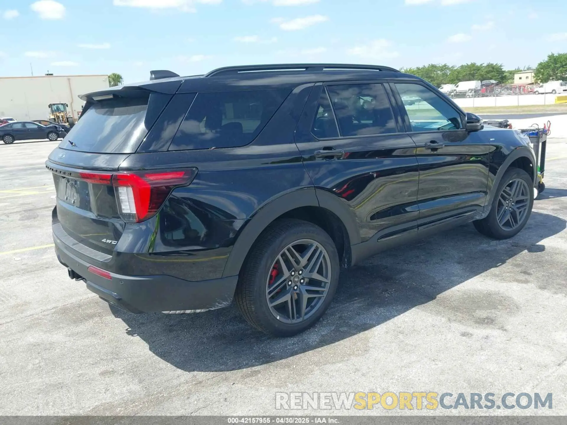 4 Photograph of a damaged car 1FMUK8KH3SGB39865 FORD EXPLORER 2025