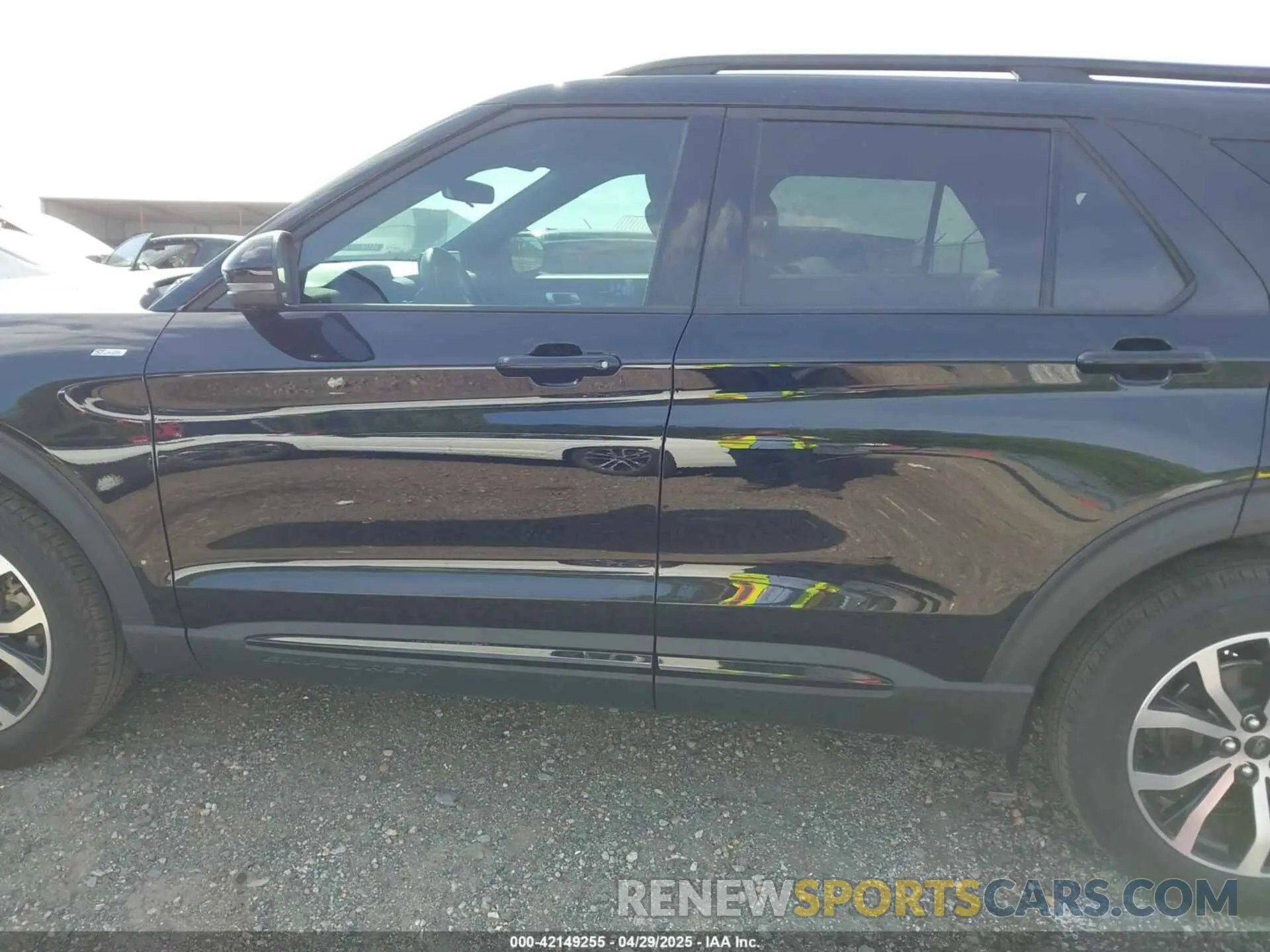 15 Photograph of a damaged car 1FMUK8KH4SGA70359 FORD EXPLORER 2025