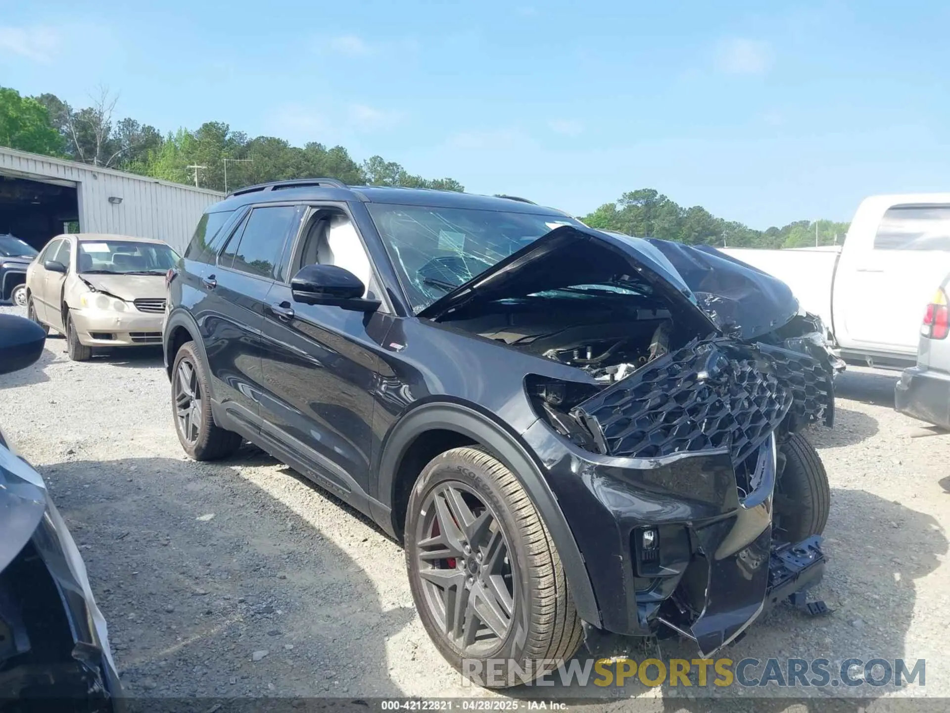 12 Photograph of a damaged car 1FMUK8KH4SGB39339 FORD EXPLORER 2025