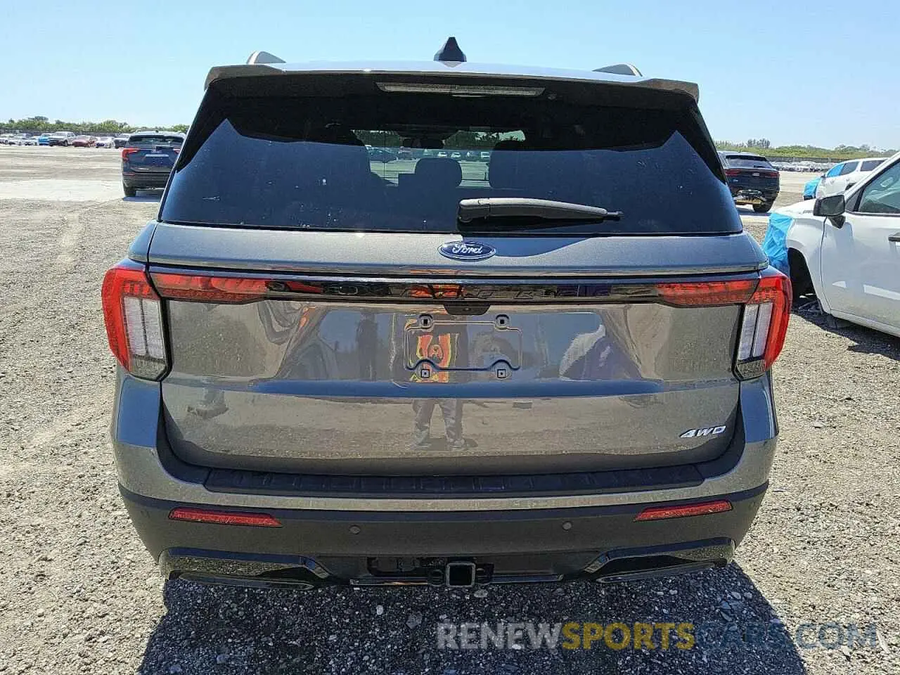 6 Photograph of a damaged car 1FMUK8KH4SGB40054 FORD EXPLORER 2025