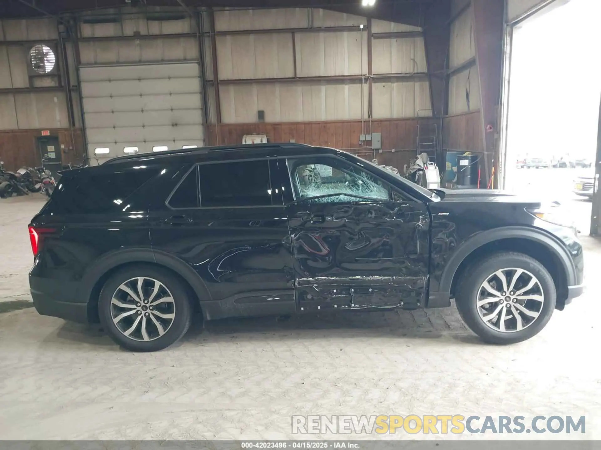 13 Photograph of a damaged car 1FMUK8KH5SGA50542 FORD EXPLORER 2025
