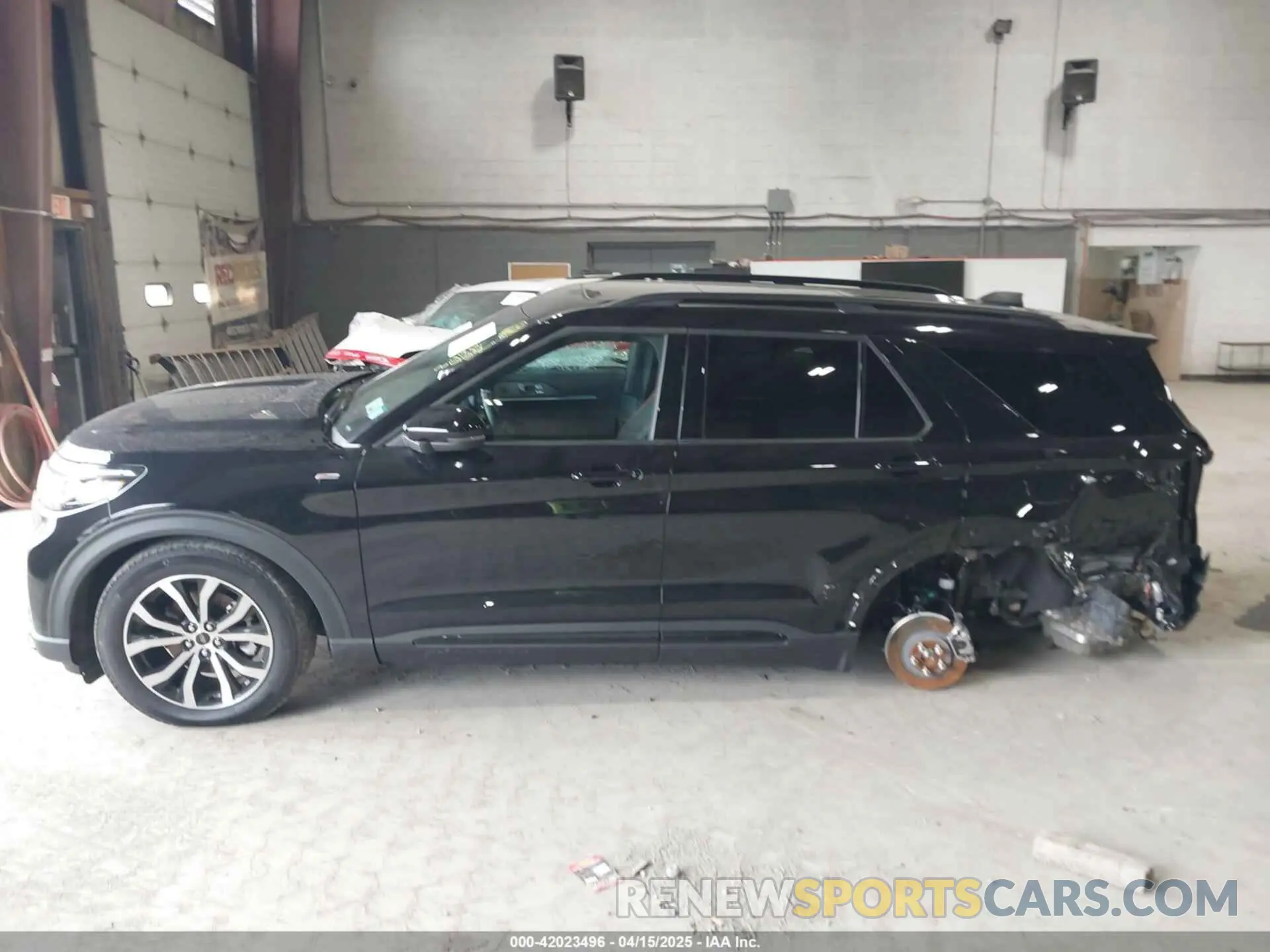 14 Photograph of a damaged car 1FMUK8KH5SGA50542 FORD EXPLORER 2025