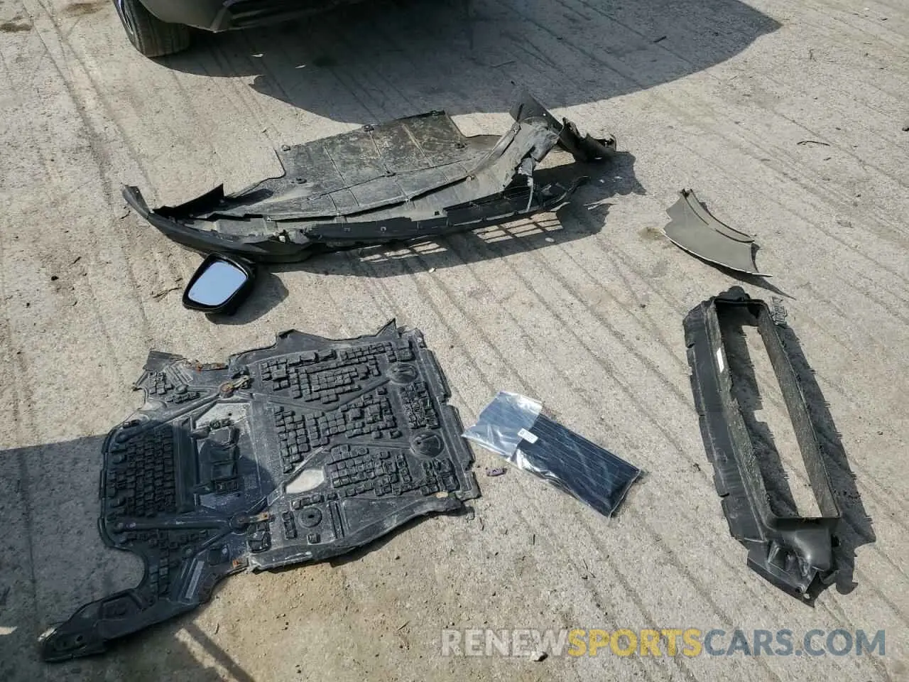 13 Photograph of a damaged car 1FMUK8KH5SGB54450 FORD EXPLORER 2025