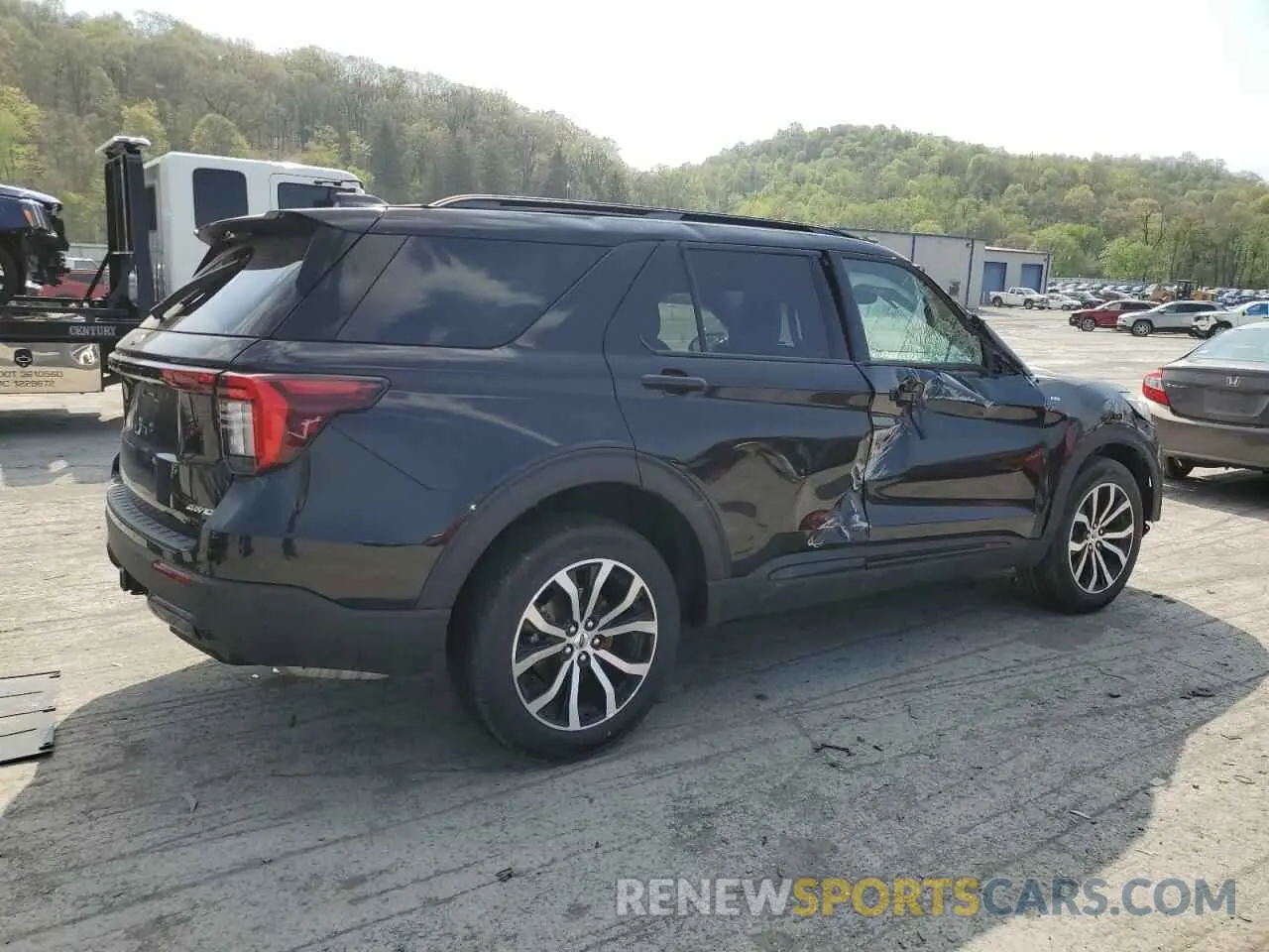 3 Photograph of a damaged car 1FMUK8KH5SGB54450 FORD EXPLORER 2025