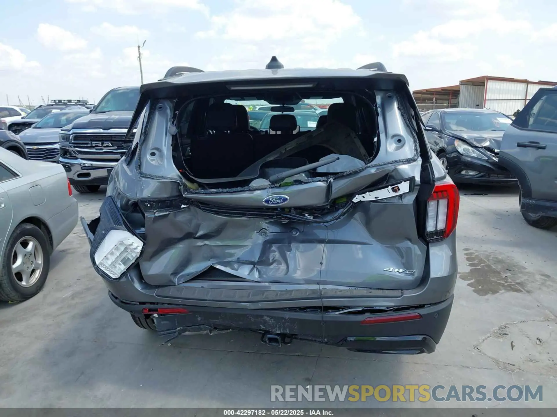 16 Photograph of a damaged car 1FMUK8KH7SGB65580 FORD EXPLORER 2025