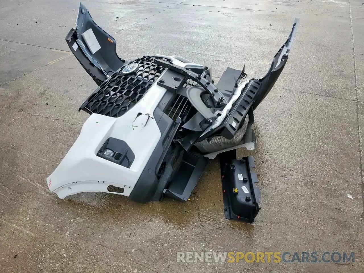 13 Photograph of a damaged car 1FMWK8GC2SGA92267 FORD EXPLORER 2025