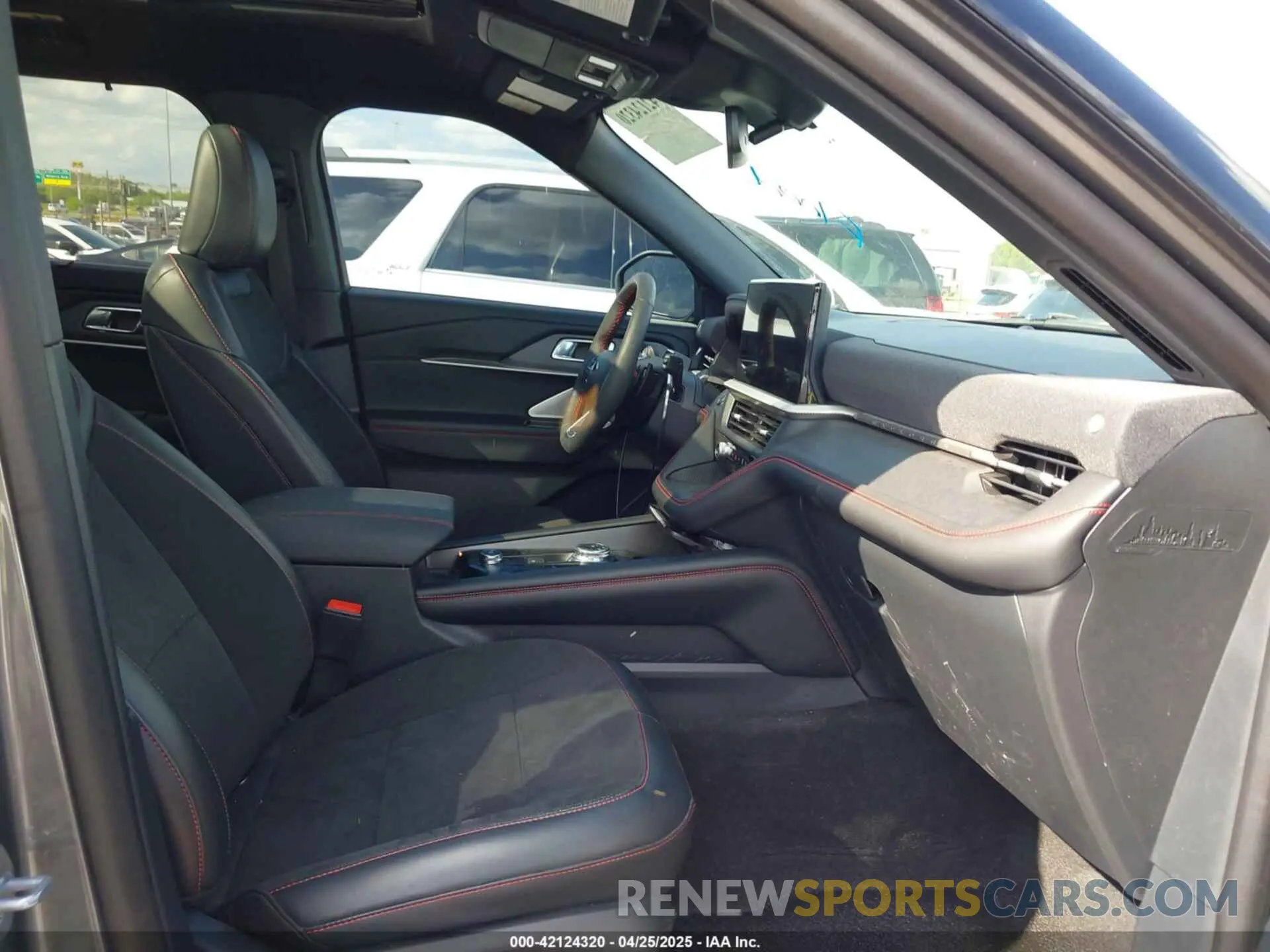 5 Photograph of a damaged car 1FMWK8GC2SGB01727 FORD EXPLORER 2025