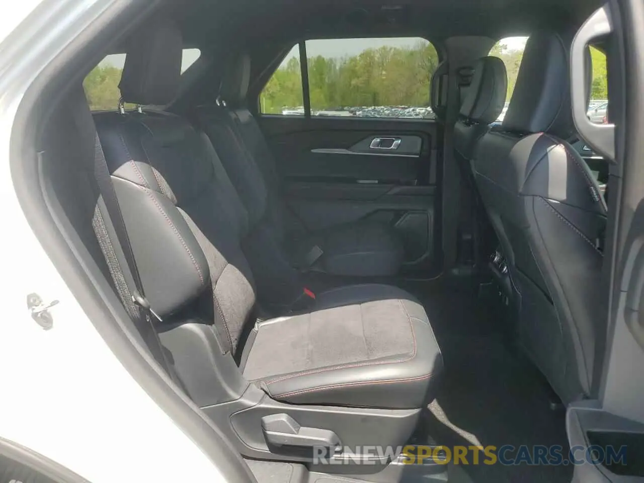 11 Photograph of a damaged car 1FMWK8GC7SGB14358 FORD EXPLORER 2025
