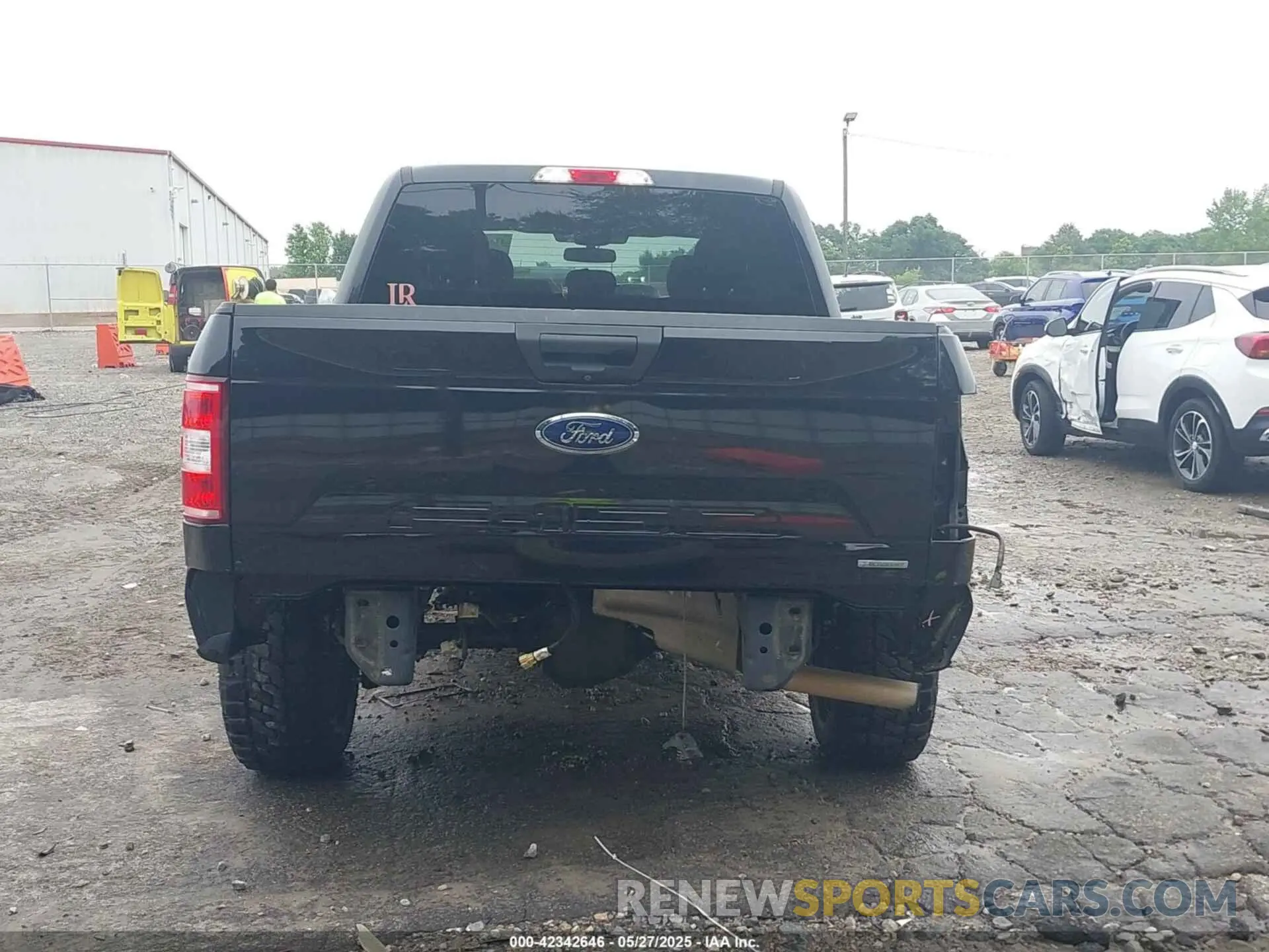17 Photograph of a damaged car 1FTEW1C43KFC10164 FORD F-150 2019