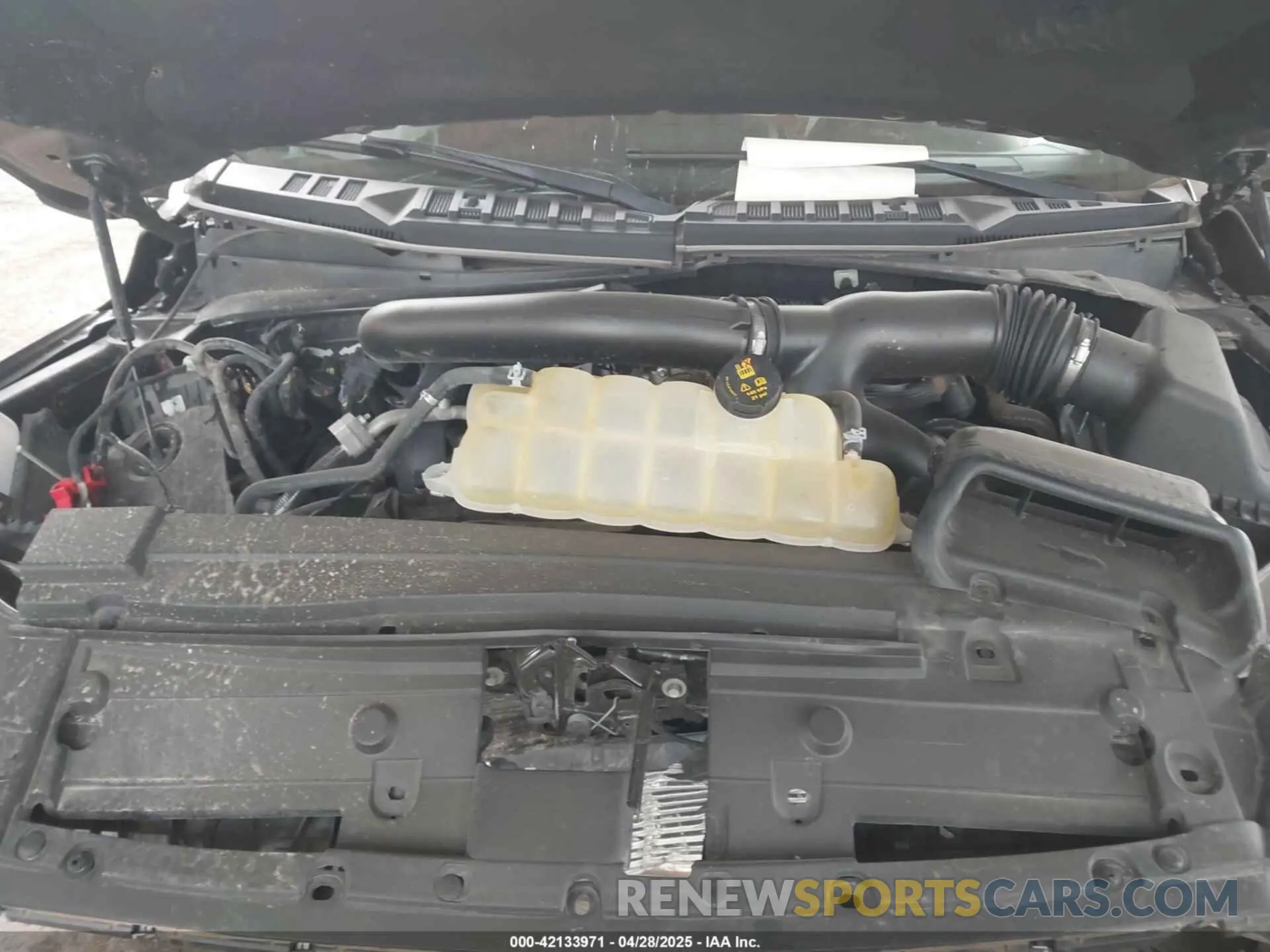 10 Photograph of a damaged car 1FTEW1C43KFC85639 FORD F-150 2019