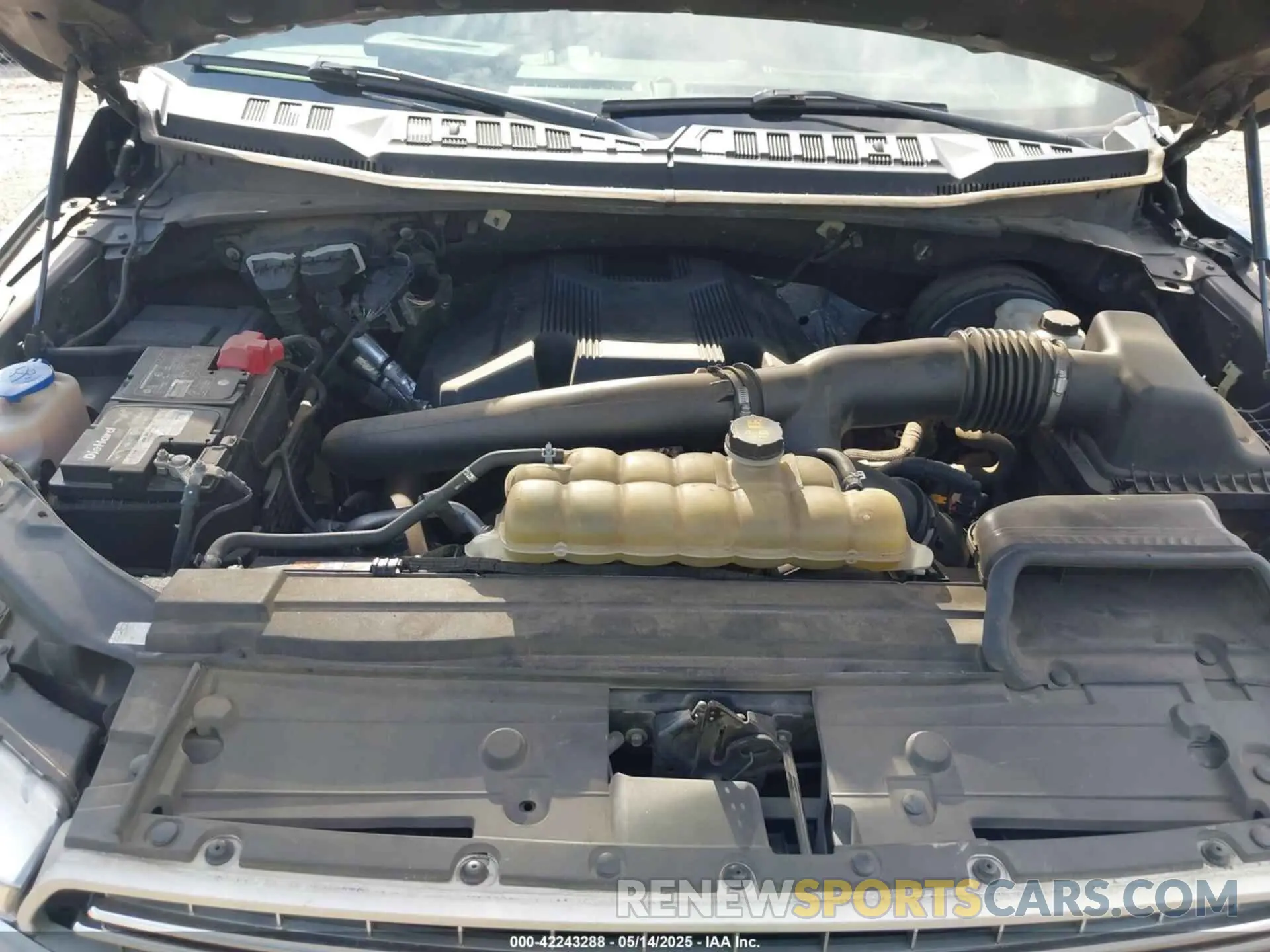 10 Photograph of a damaged car 1FTEW1C47KKF08272 FORD F-150 2019