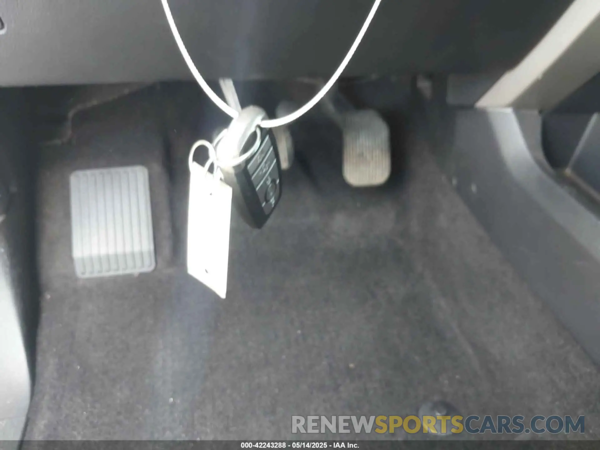 11 Photograph of a damaged car 1FTEW1C47KKF08272 FORD F-150 2019