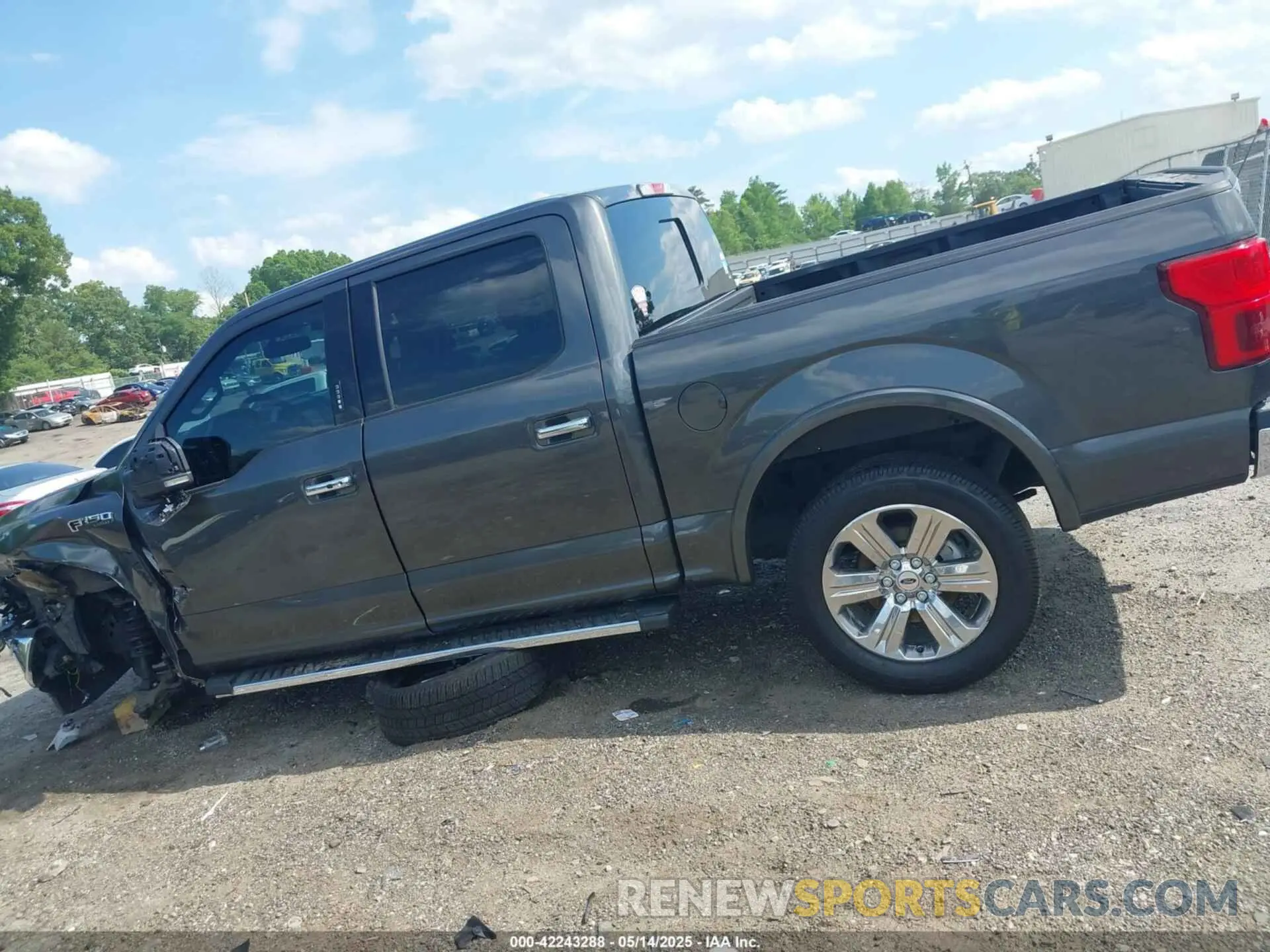 14 Photograph of a damaged car 1FTEW1C47KKF08272 FORD F-150 2019