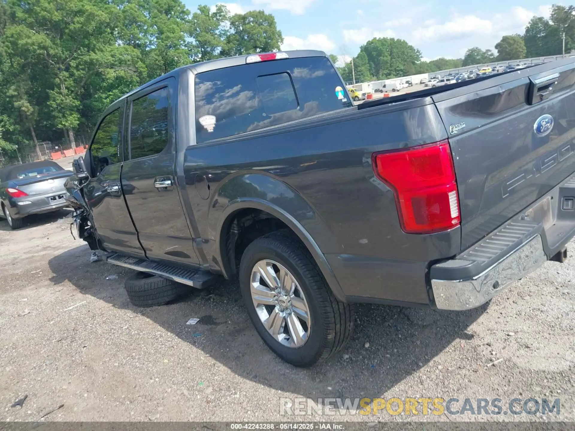 3 Photograph of a damaged car 1FTEW1C47KKF08272 FORD F-150 2019