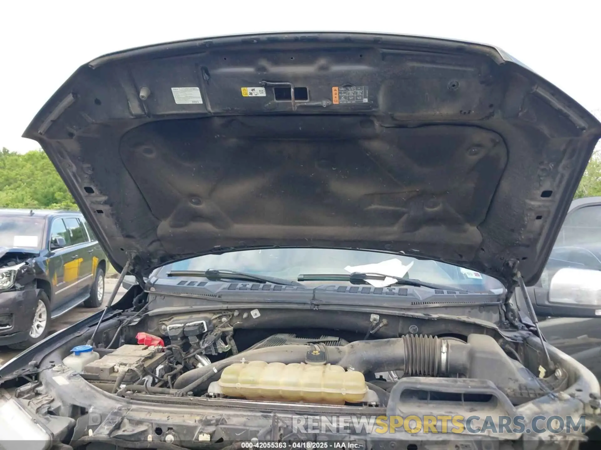 10 Photograph of a damaged car 1FTEW1C49KFB49046 FORD F-150 2019