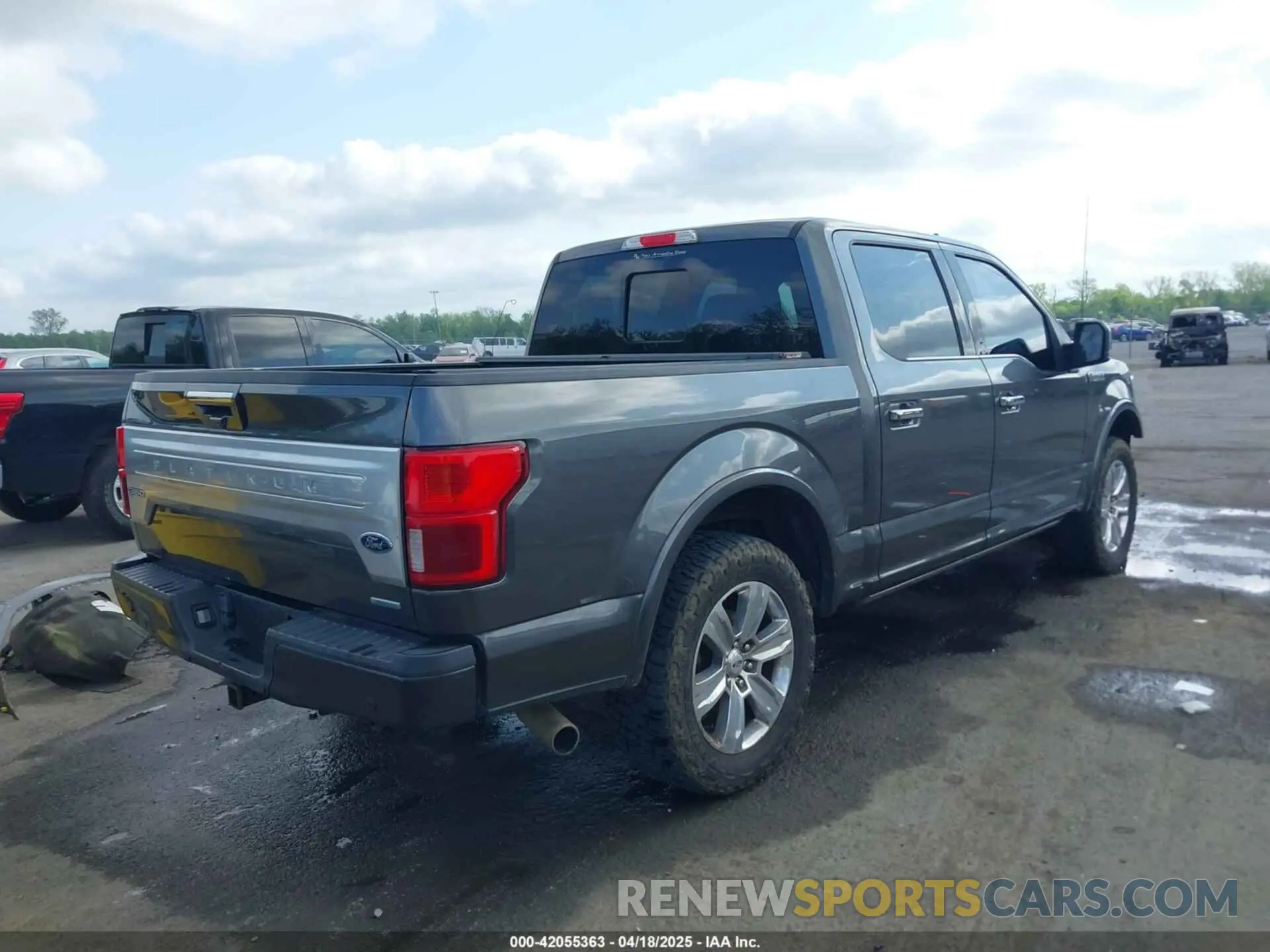 4 Photograph of a damaged car 1FTEW1C49KFB49046 FORD F-150 2019