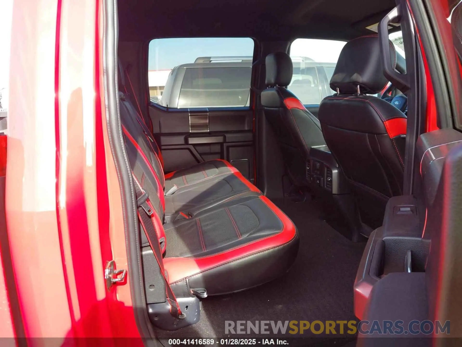 8 Photograph of a damaged car 1FTEW1C4XKFC45445 FORD F-150 2019
