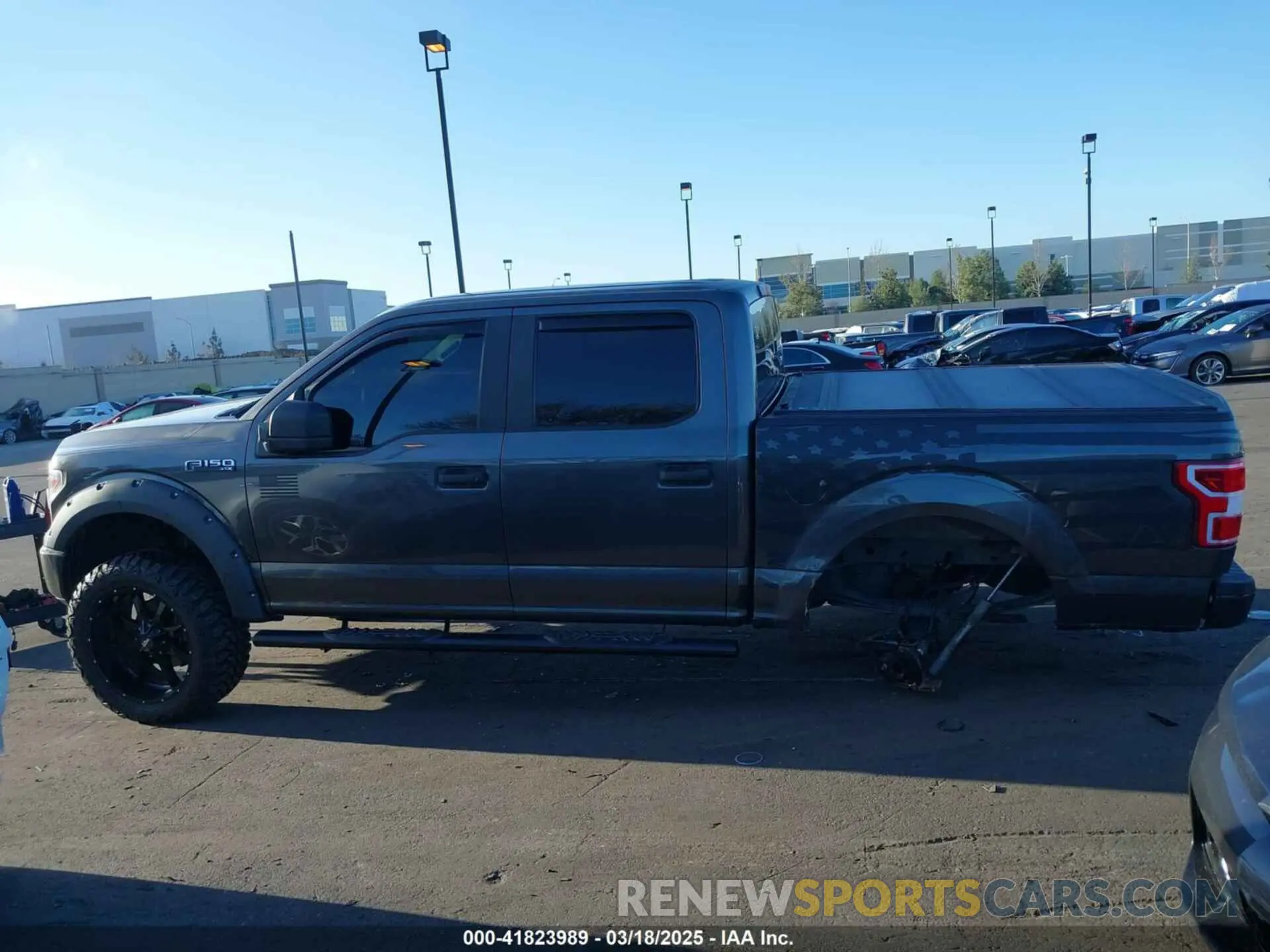 15 Photograph of a damaged car 1FTEW1C4XKKE39092 FORD F-150 2019