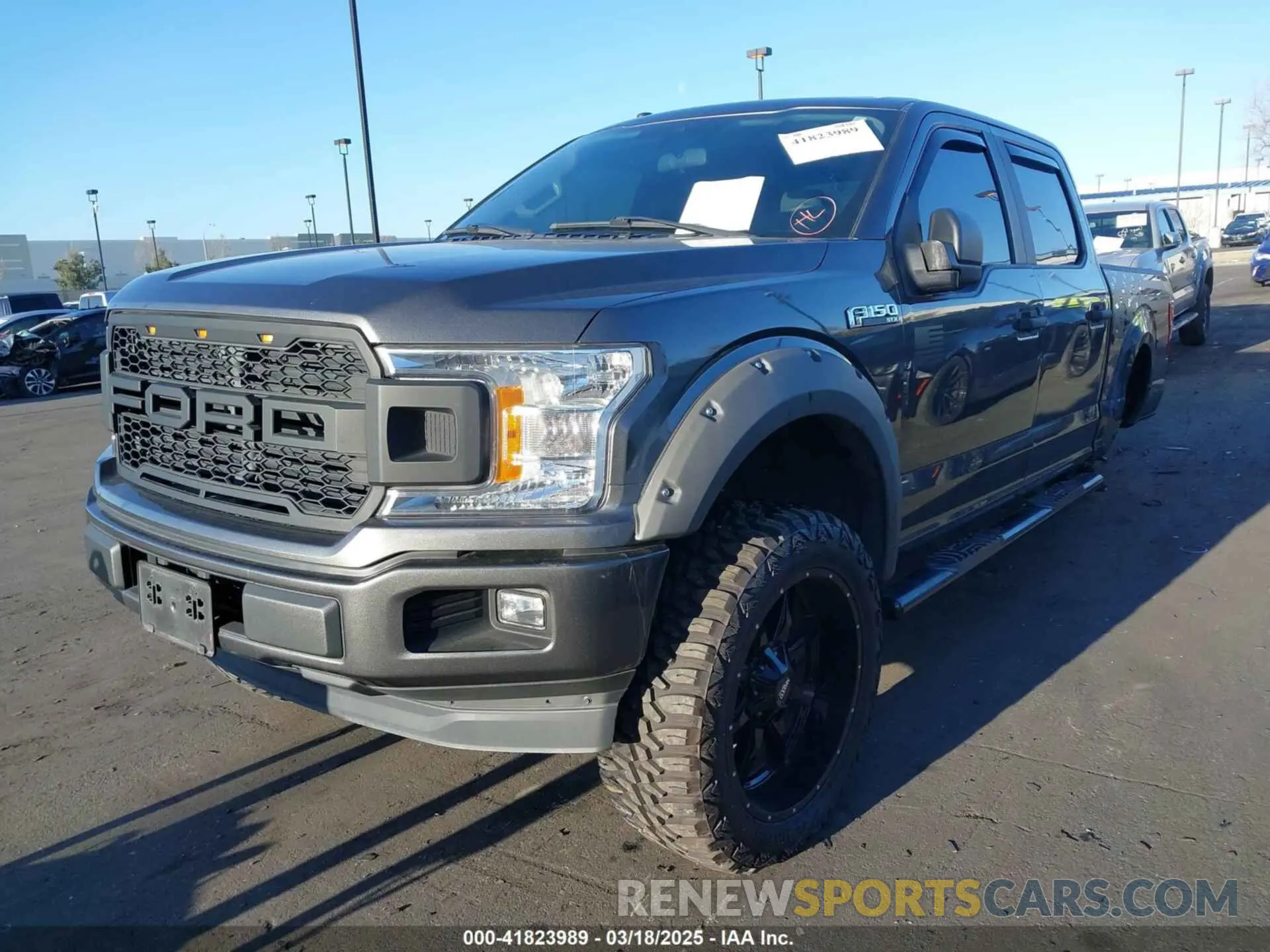 2 Photograph of a damaged car 1FTEW1C4XKKE39092 FORD F-150 2019