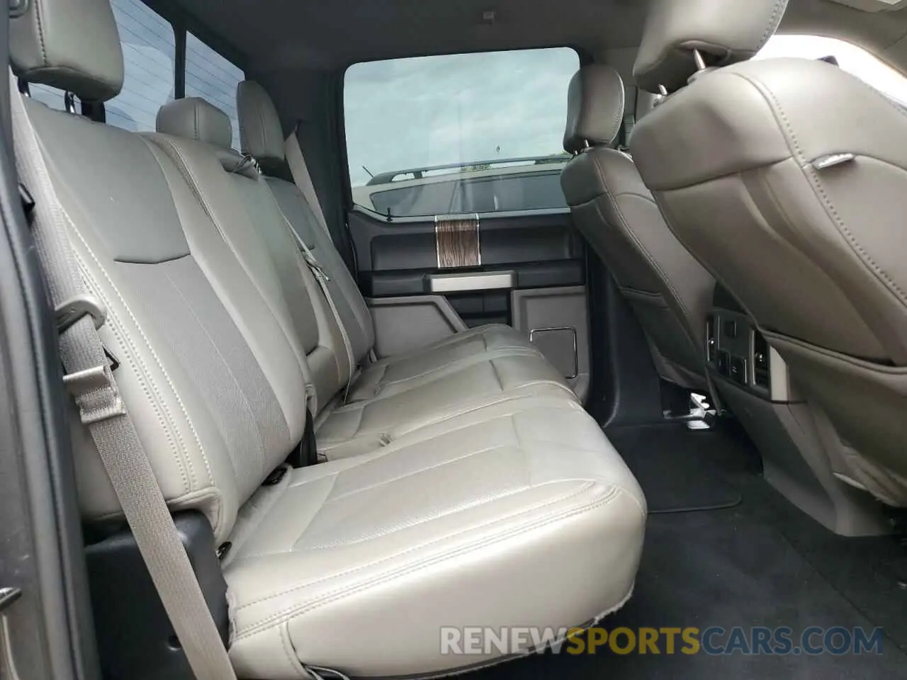 10 Photograph of a damaged car 1FTEW1C52KFA74036 FORD F-150 2019