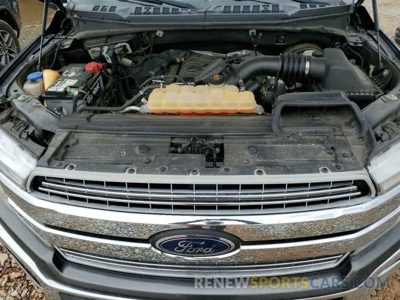 11 Photograph of a damaged car 1FTEW1C52KFA74036 FORD F-150 2019