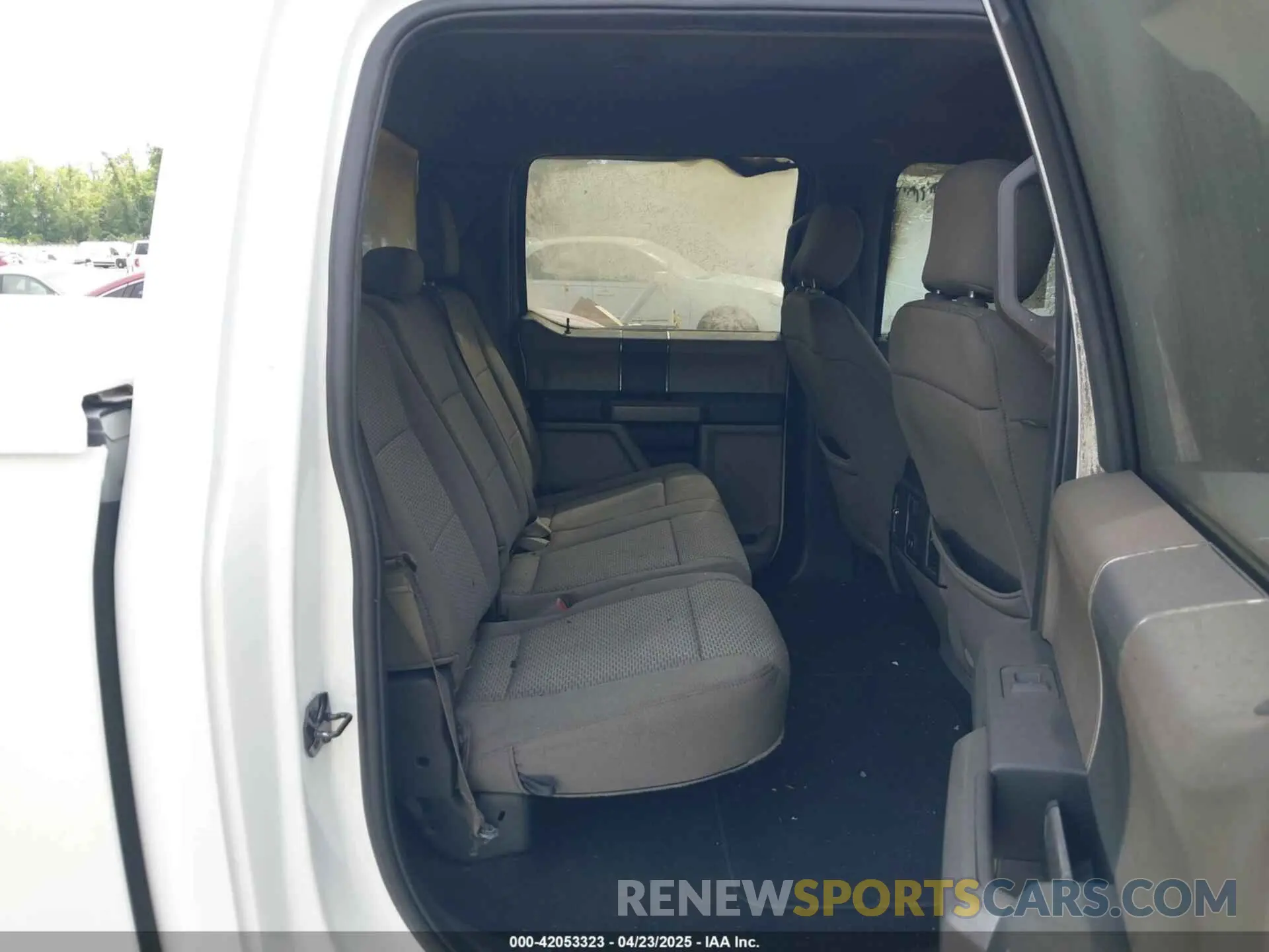8 Photograph of a damaged car 1FTEW1C53KFC88713 FORD F-150 2019