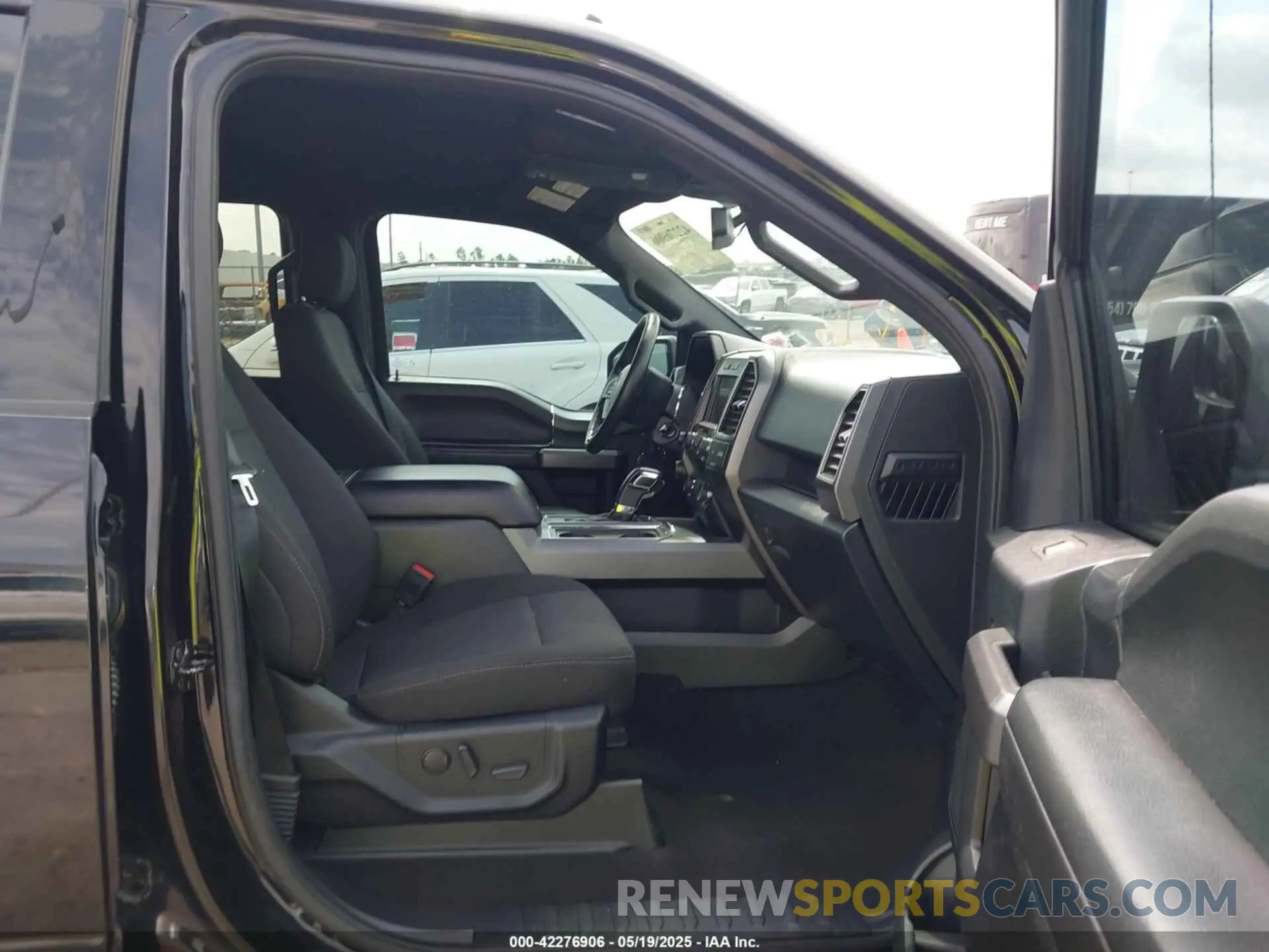 5 Photograph of a damaged car 1FTEW1C53KKF14644 FORD F-150 2019