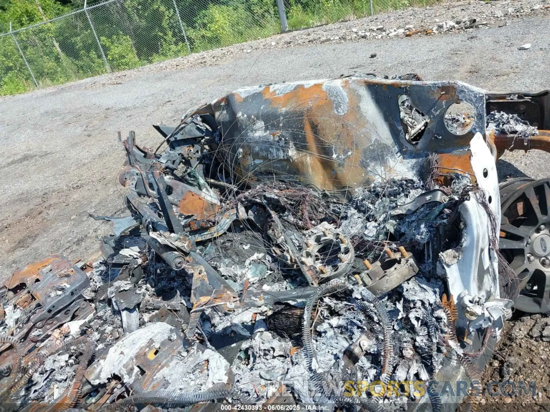 5 Photograph of a damaged car 1FTEW1C54KKC39706 FORD F-150 2019