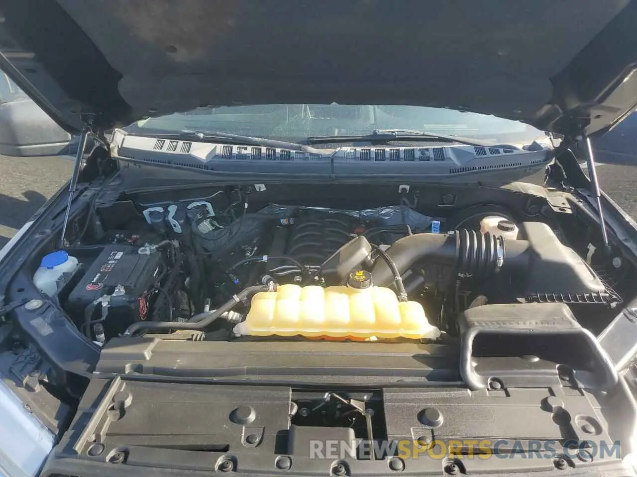 11 Photograph of a damaged car 1FTEW1C55KFA66206 FORD F-150 2019