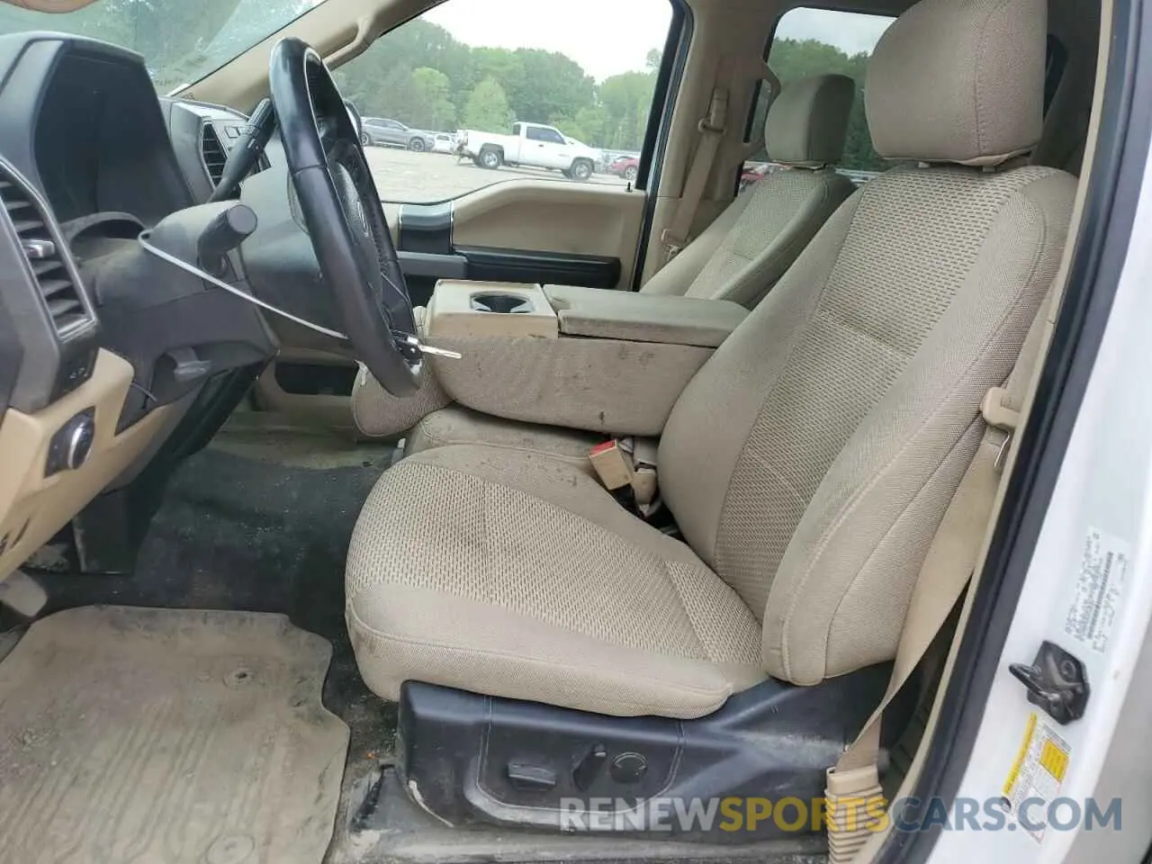 7 Photograph of a damaged car 1FTEW1C56KFA68465 FORD F-150 2019
