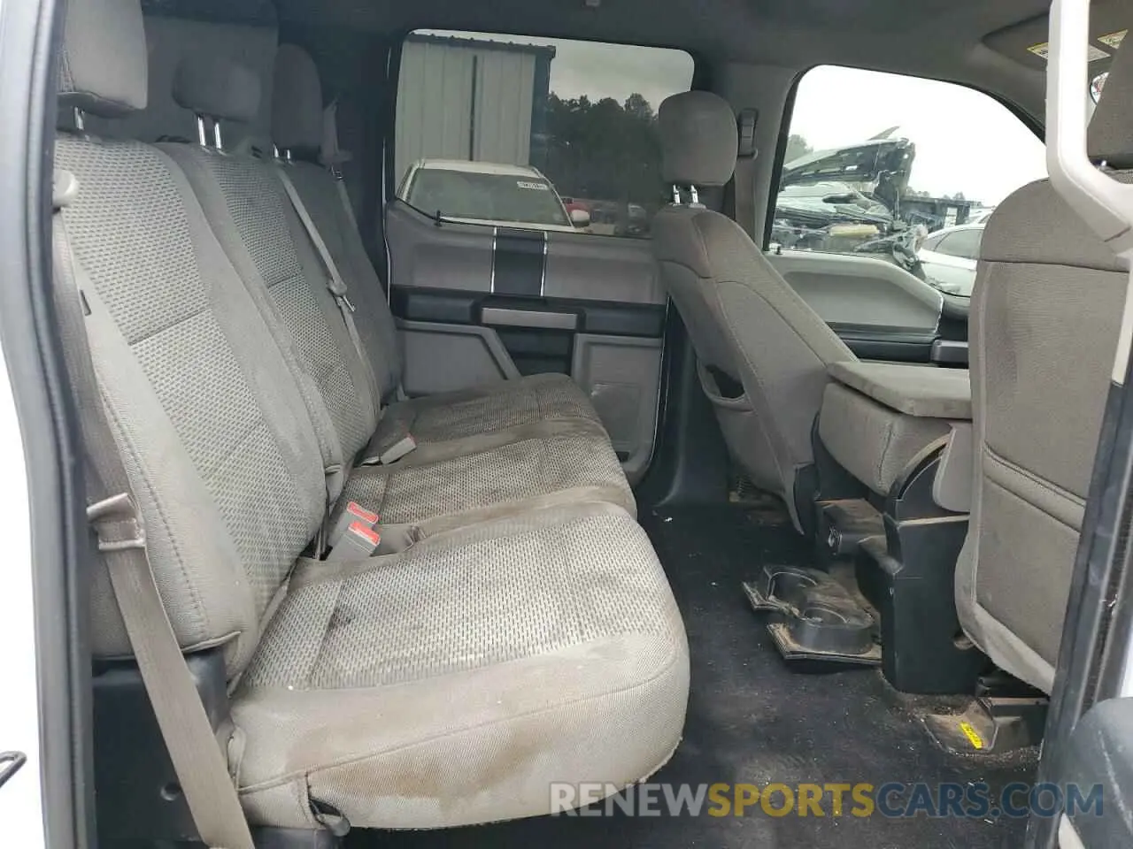 10 Photograph of a damaged car 1FTEW1C56KKC37939 FORD F-150 2019