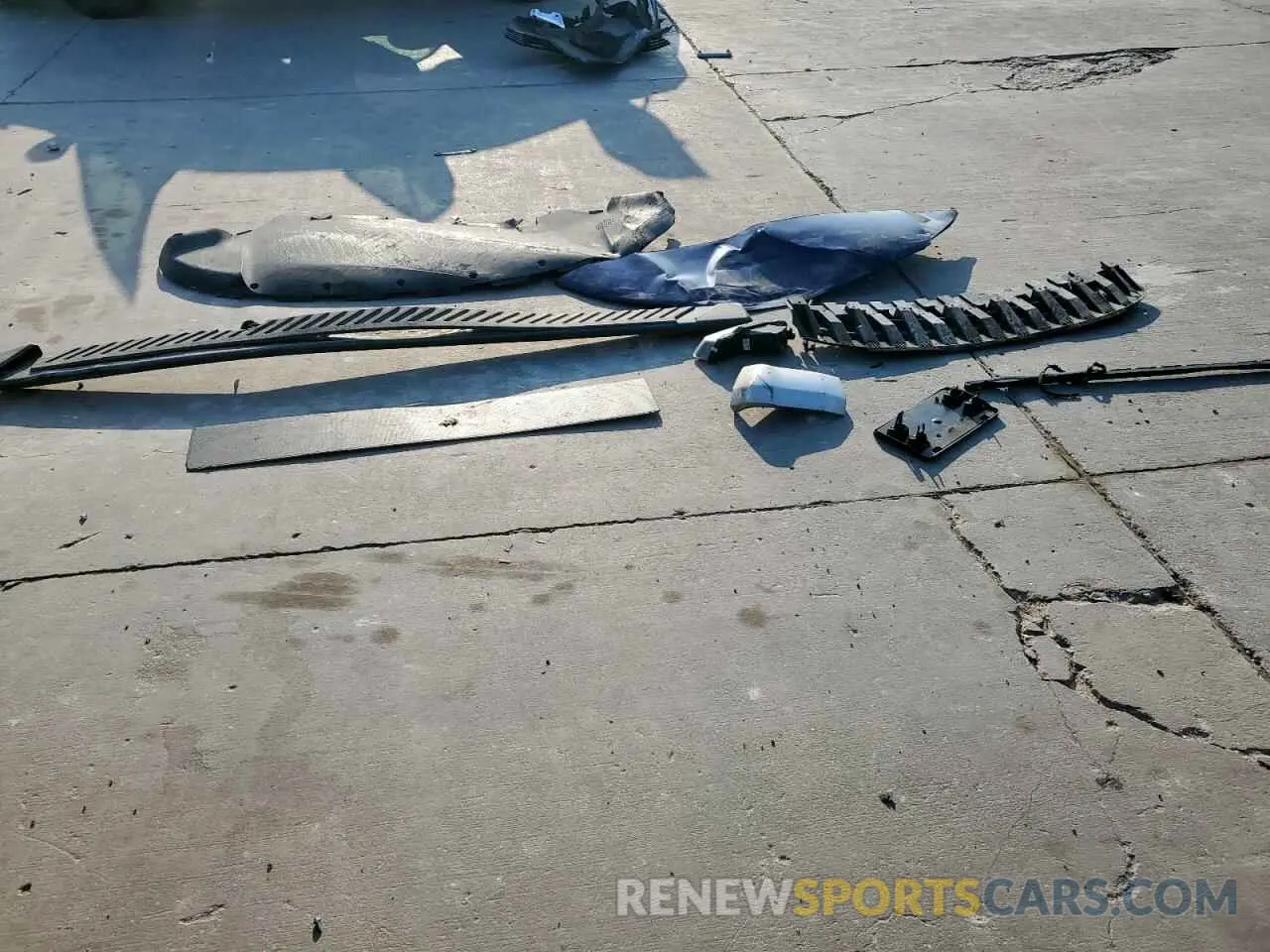 13 Photograph of a damaged car 1FTEW1C57KKC66530 FORD F-150 2019