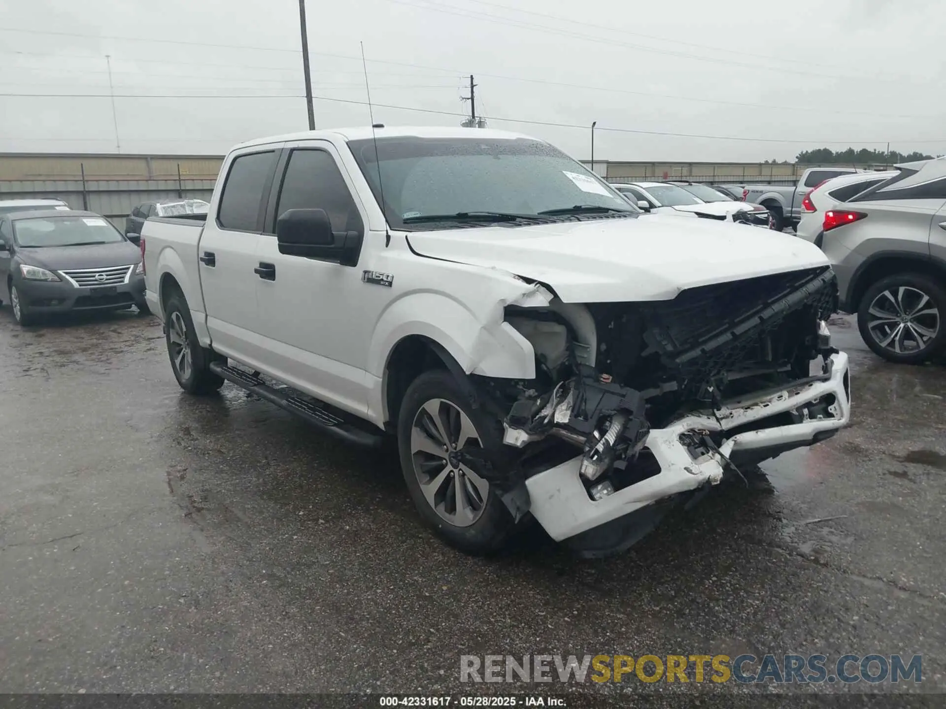 1 Photograph of a damaged car 1FTEW1C57KKD95982 FORD F-150 2019