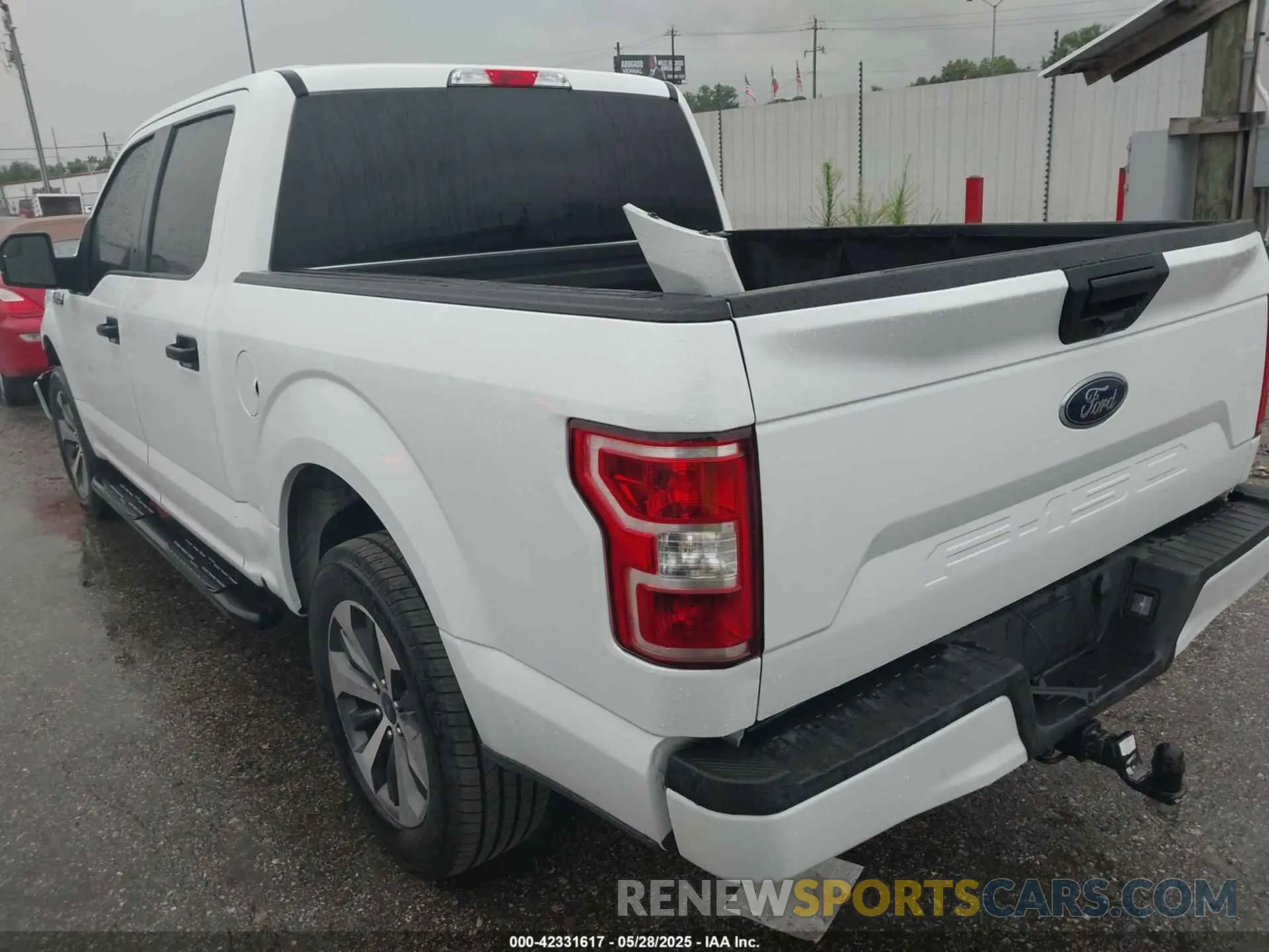 3 Photograph of a damaged car 1FTEW1C57KKD95982 FORD F-150 2019