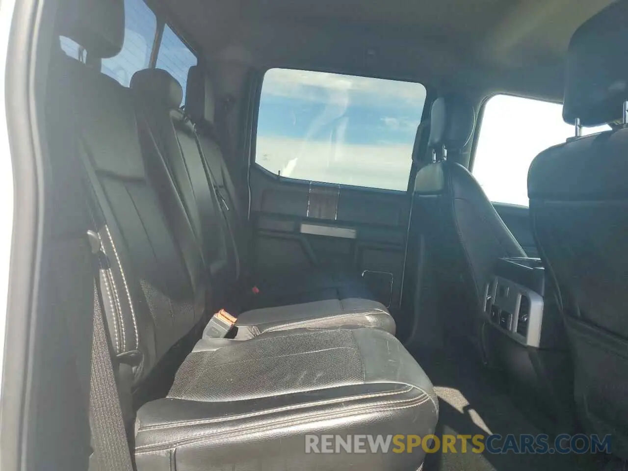 10 Photograph of a damaged car 1FTEW1C58KKC04991 FORD F-150 2019