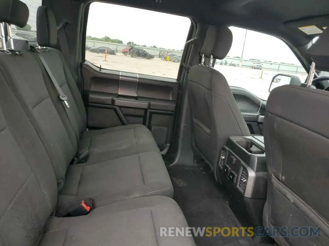 10 Photograph of a damaged car 1FTEW1C58KKC95986 FORD F-150 2019