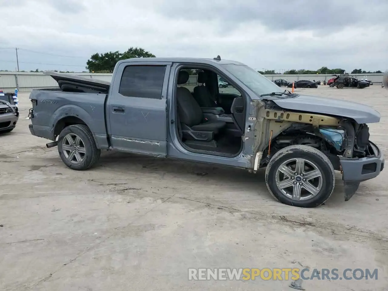 4 Photograph of a damaged car 1FTEW1C58KKC95986 FORD F-150 2019