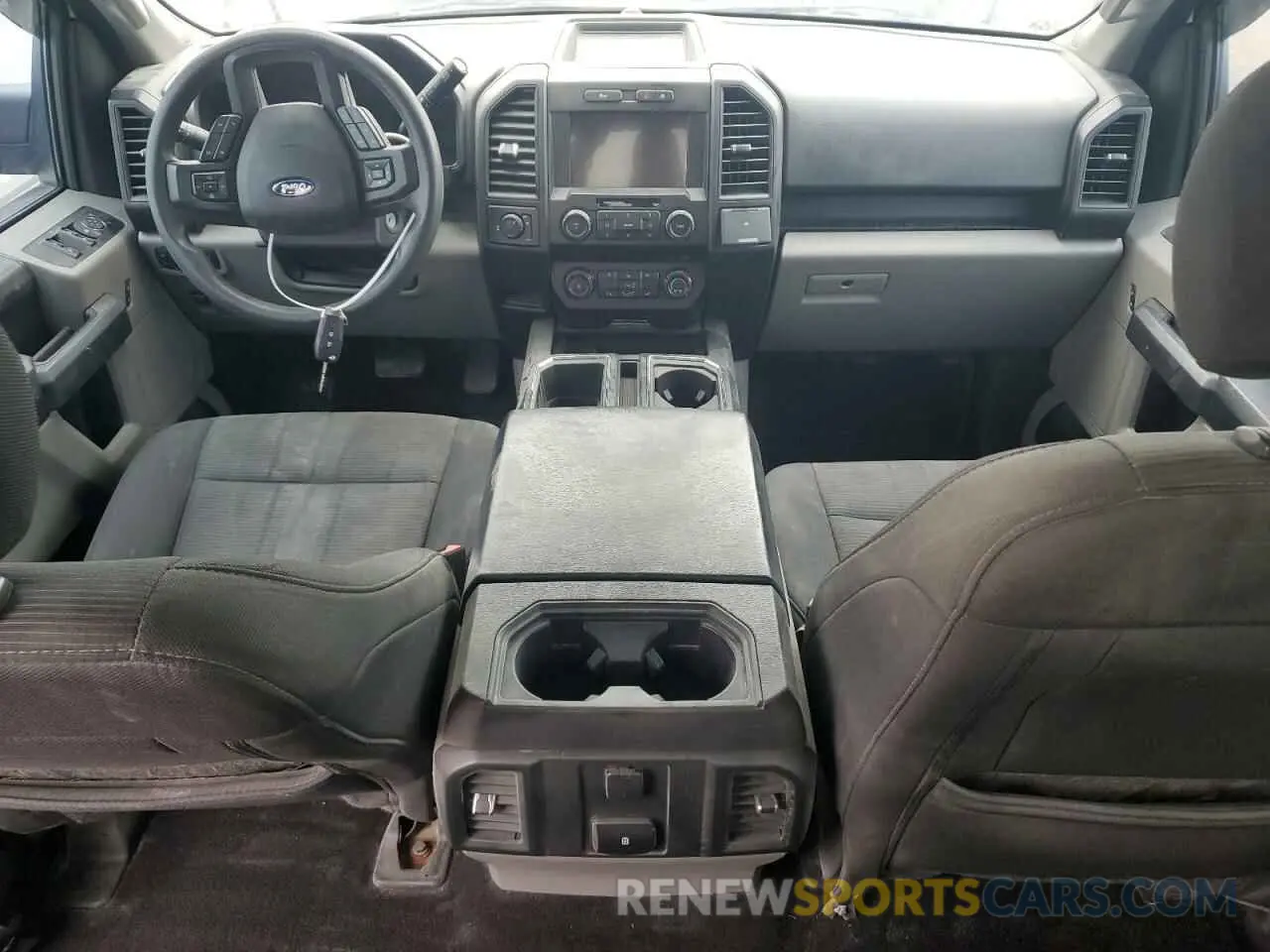 8 Photograph of a damaged car 1FTEW1C59KFA29899 FORD F-150 2019